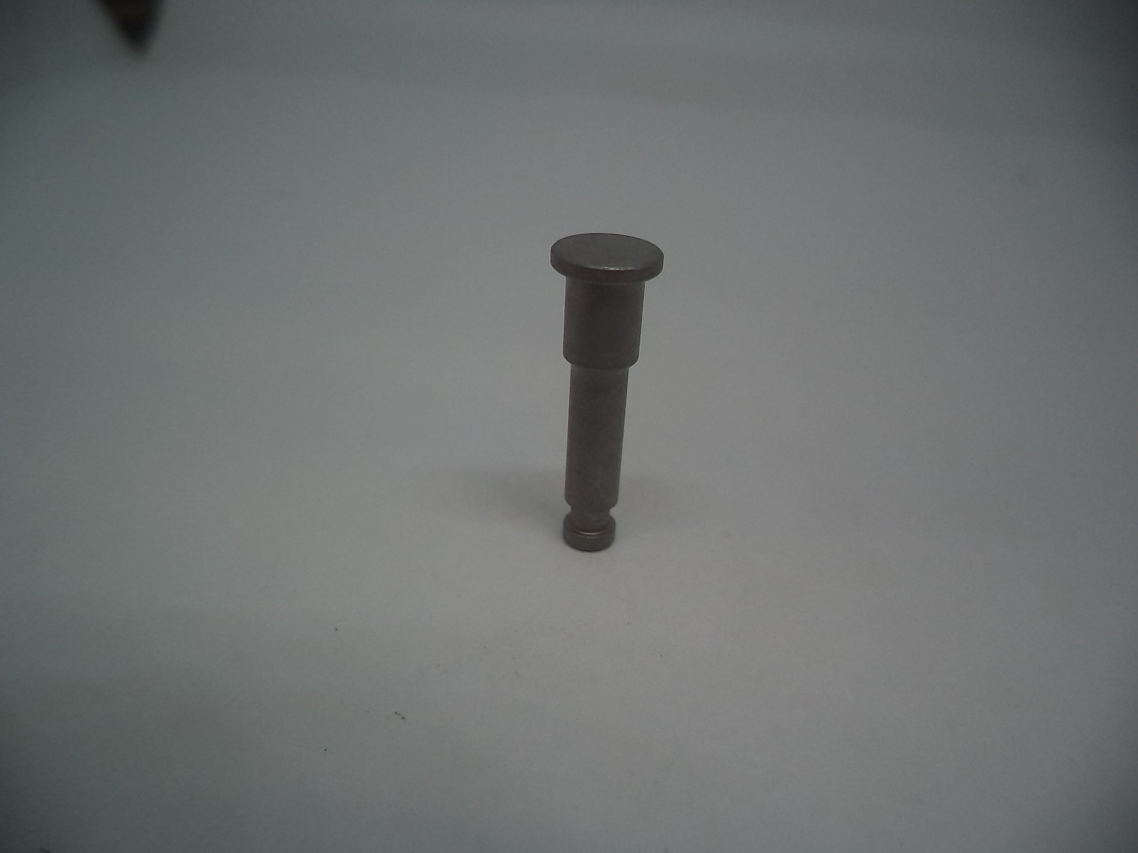 SW22 Victory Hammer Pin | Smith & Wesson Part 440520000