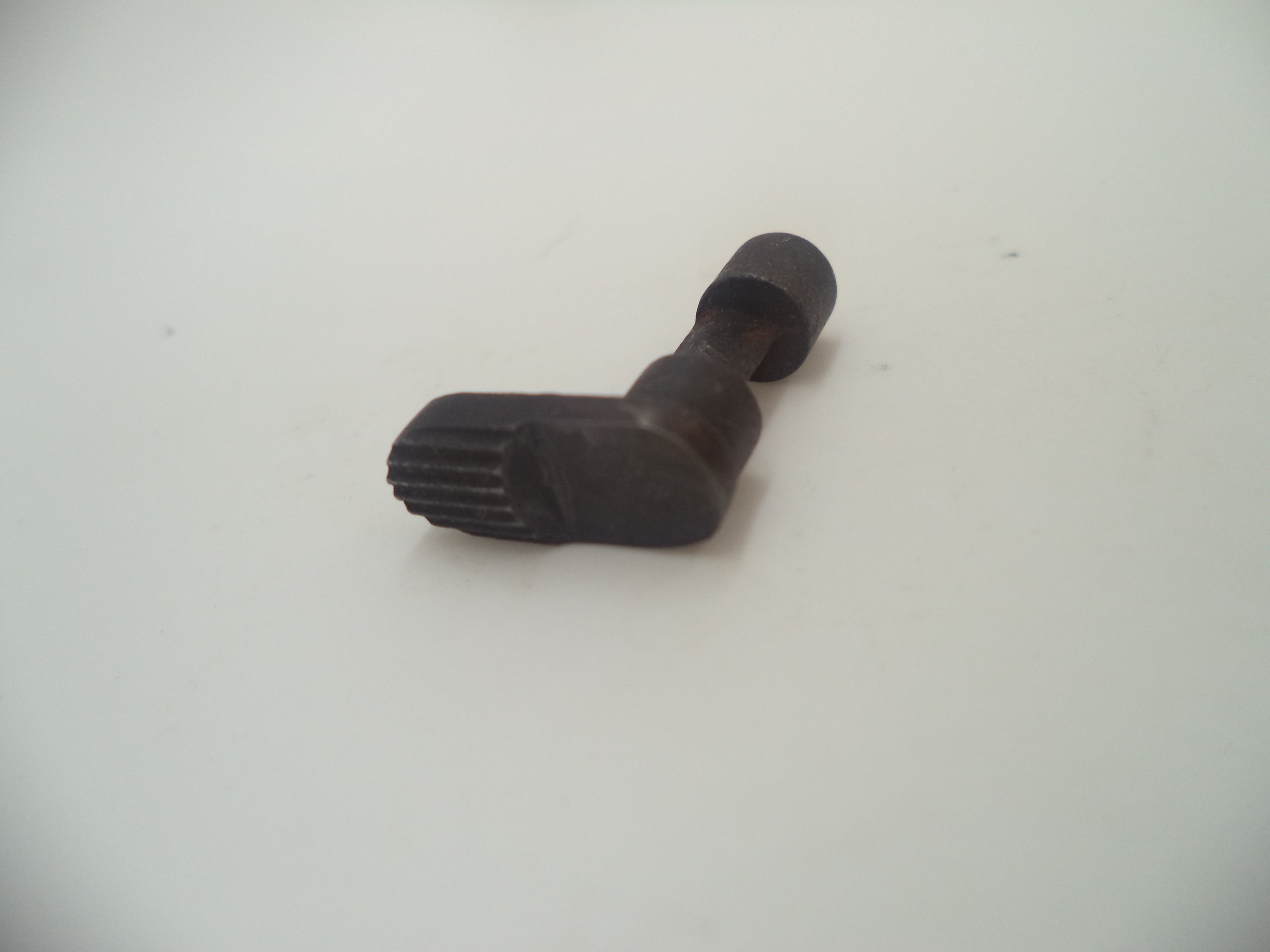 950-18 Beretta Pistol Model 950-BS .25 ACP Barrel Latch Used Part