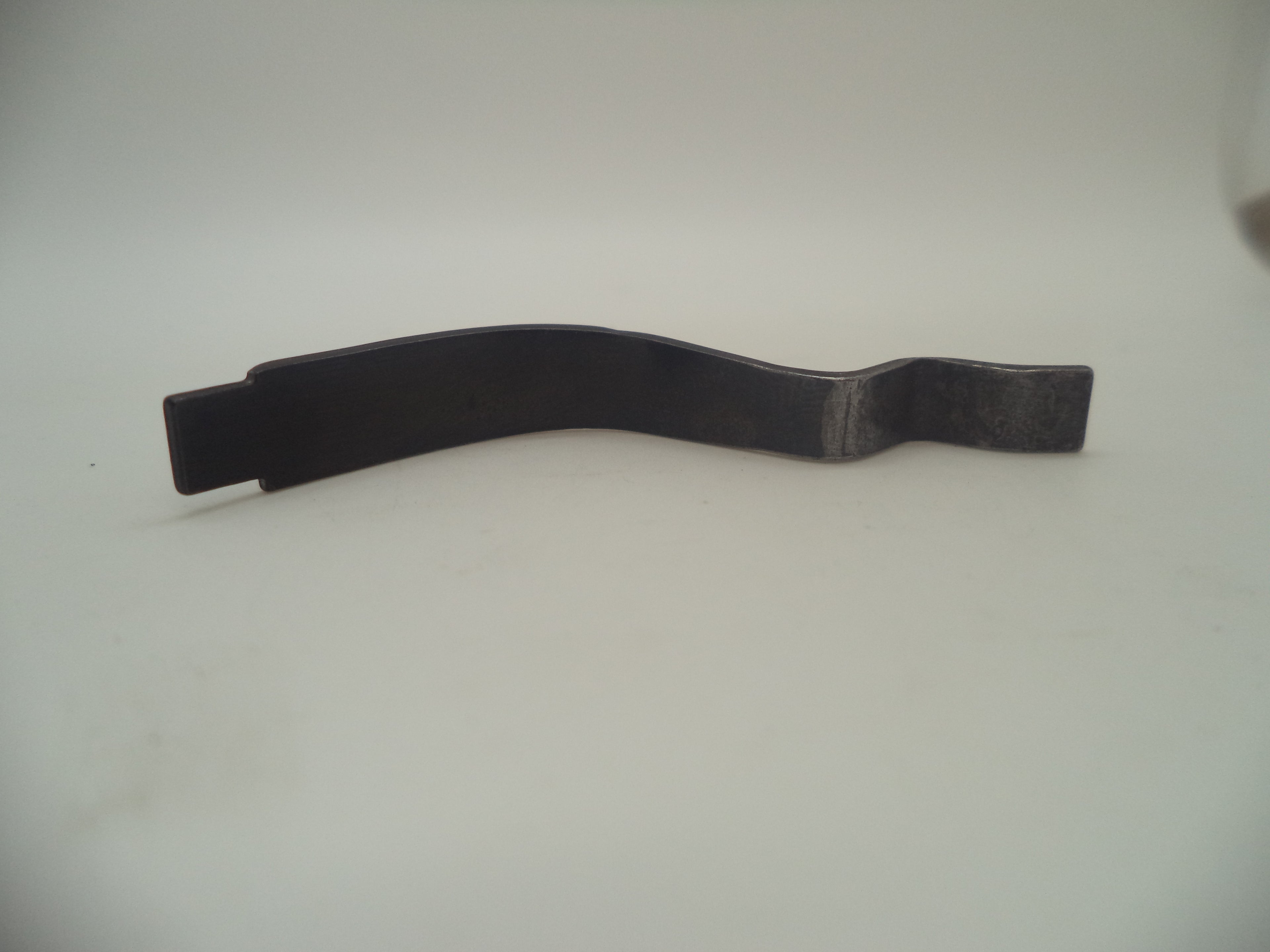 950-16 Beretta Pistol Model 950-BS .25 ACP Trigger Guard & Barrel Spring Used Part
