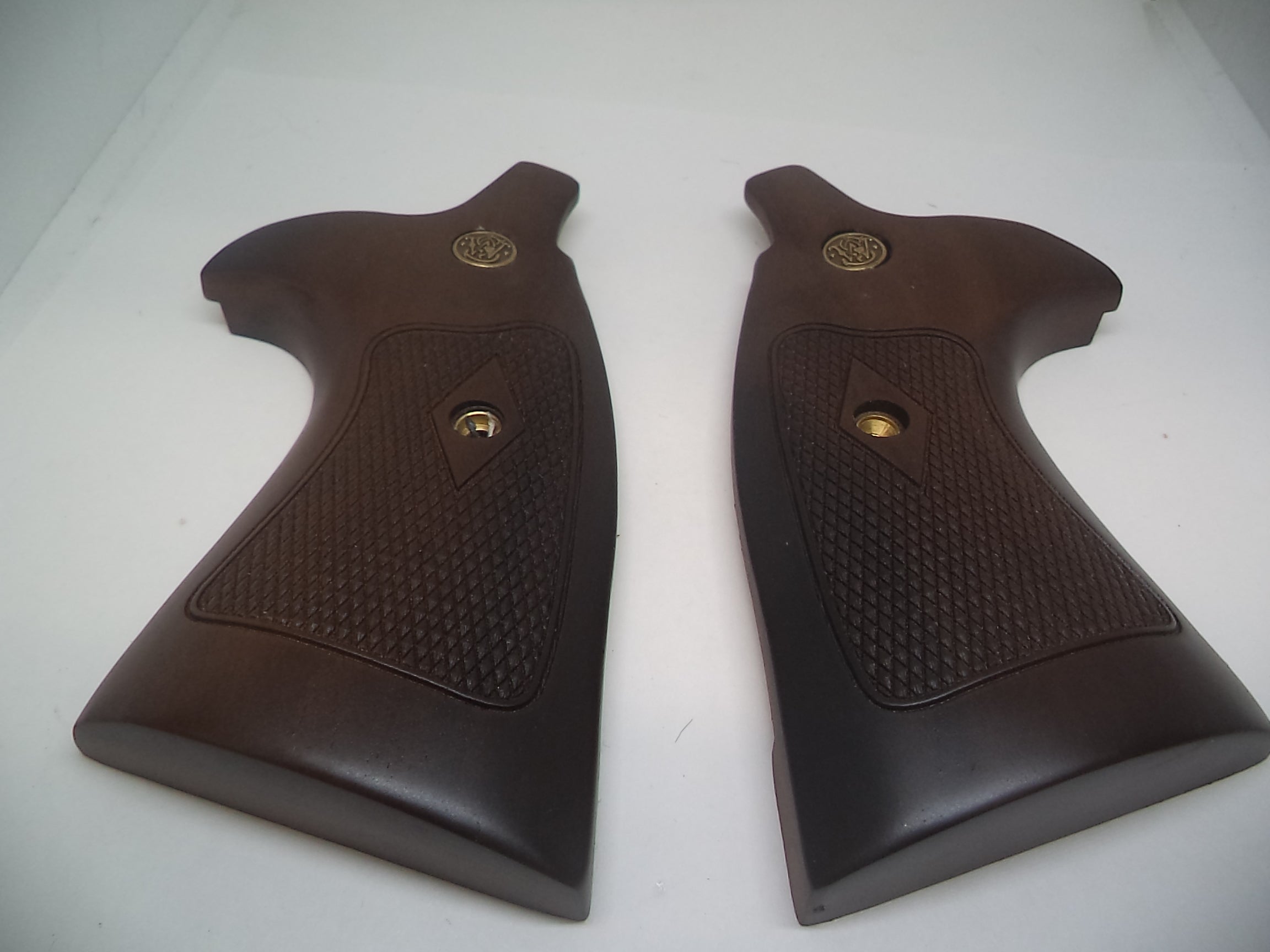 297380000 S&W N Frame Checkered Rosewood Grips Square Butt