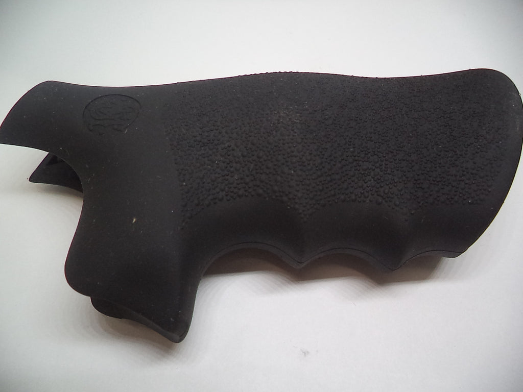 294670000 Smith & Wesson Revolver K L N X  Hogue Black Rubber Grips