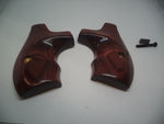 227740000 Smith & Wesson J Frame Boot Grips, Round Butt Rosewood New Part