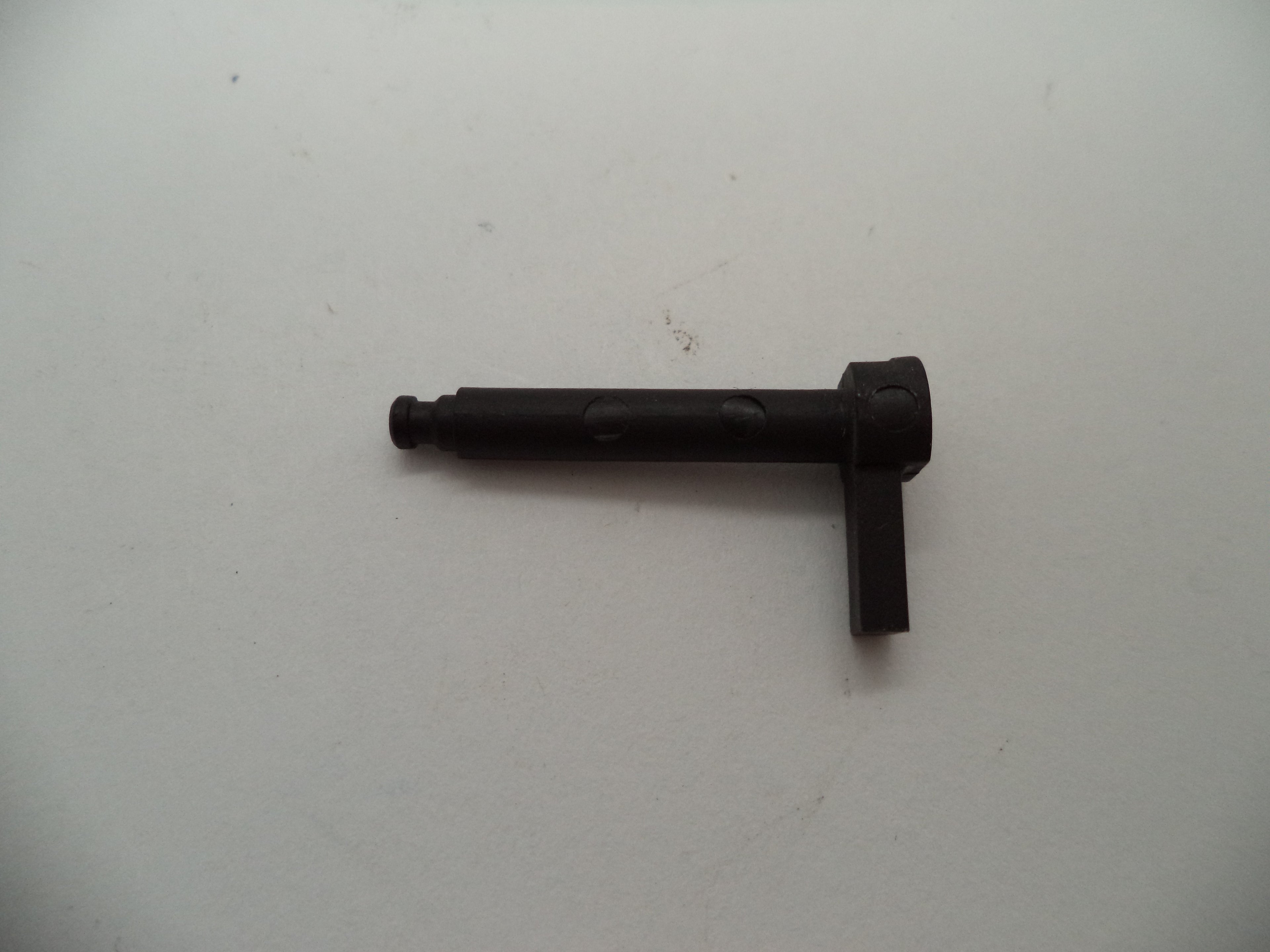 S&W Magazine Release 239160000 - Model 910 9mm Plastic Factory New