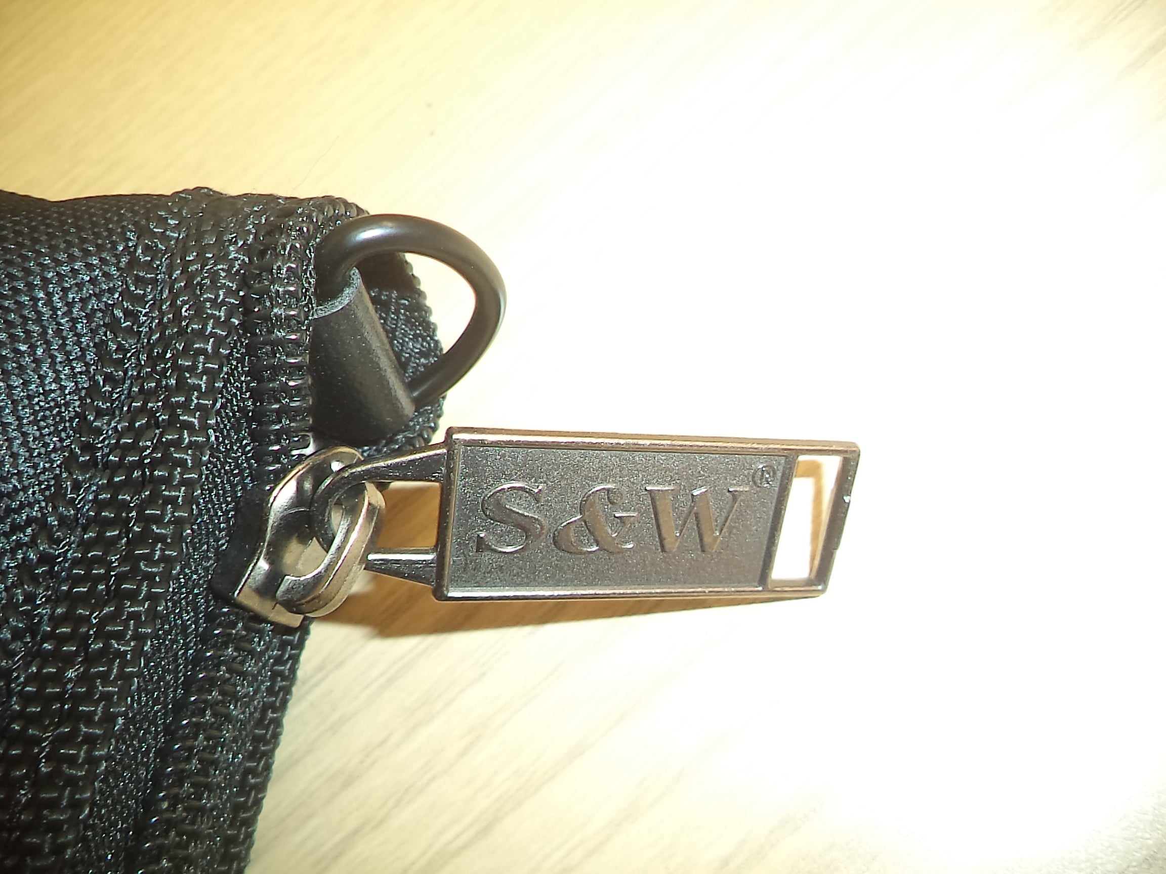 Smith & Wesson Gun Rug -  Performance Center Logo  249730000