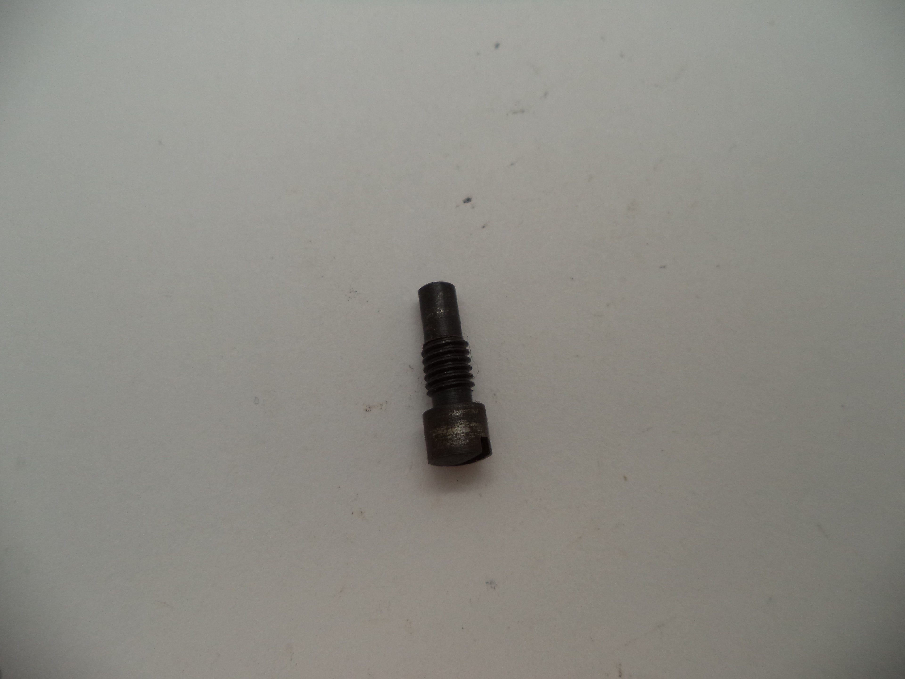 Charter Arms Revolver Fits Several Models Crane Screw Used CA4A