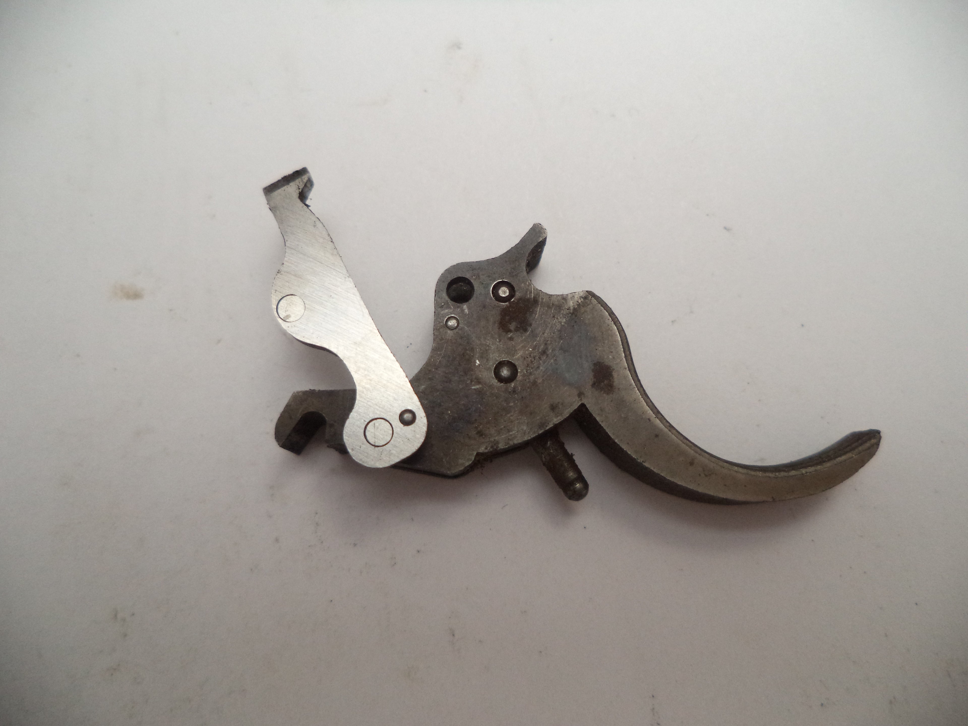 JB42184 Smith & Wesson J Frame Model 42 Air Weight Trigger Used .38 Special