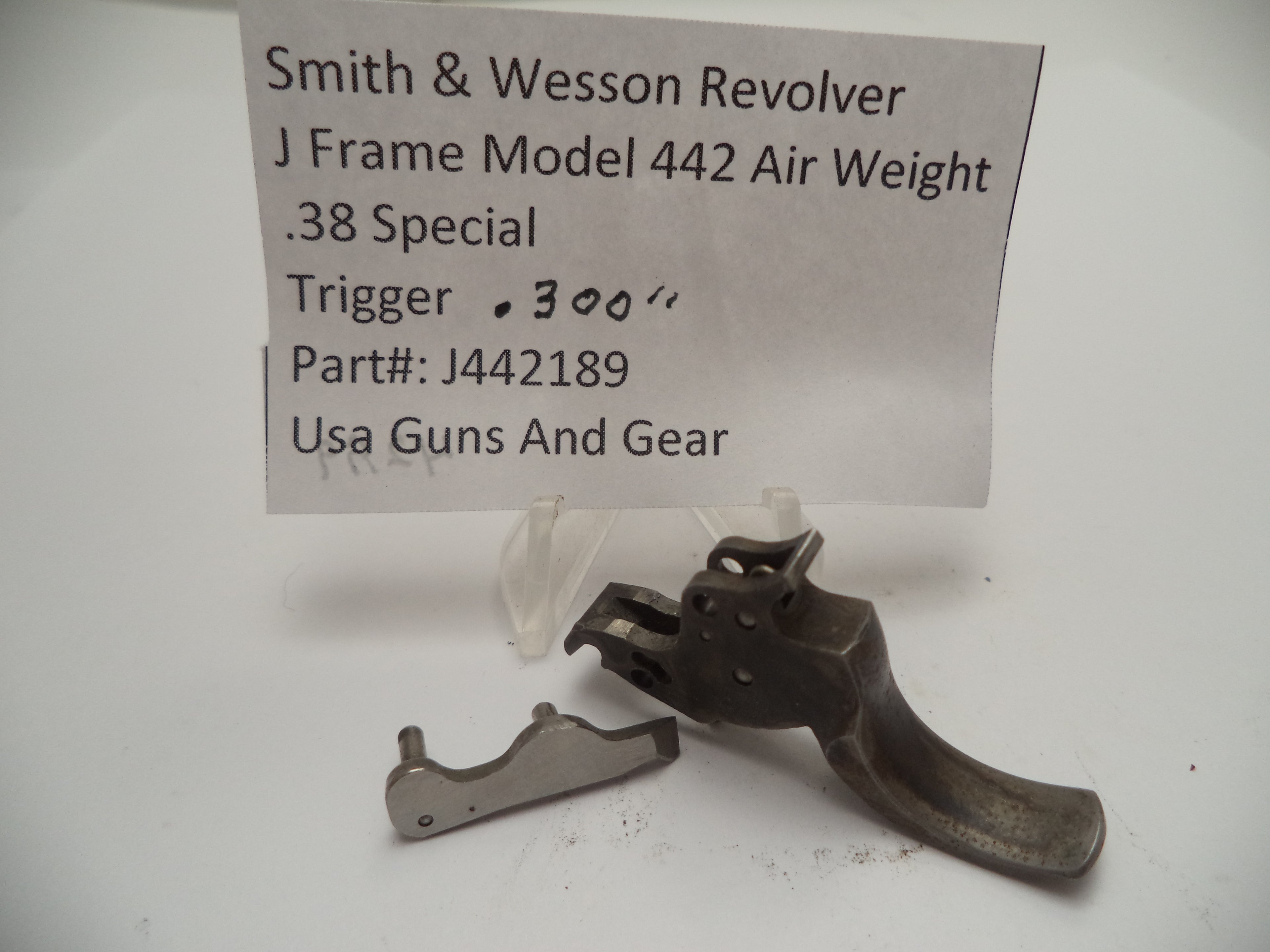 J442189 Smith & Wesson J Frame Model 442 Air Weight .300" Trigger Used .38 Special