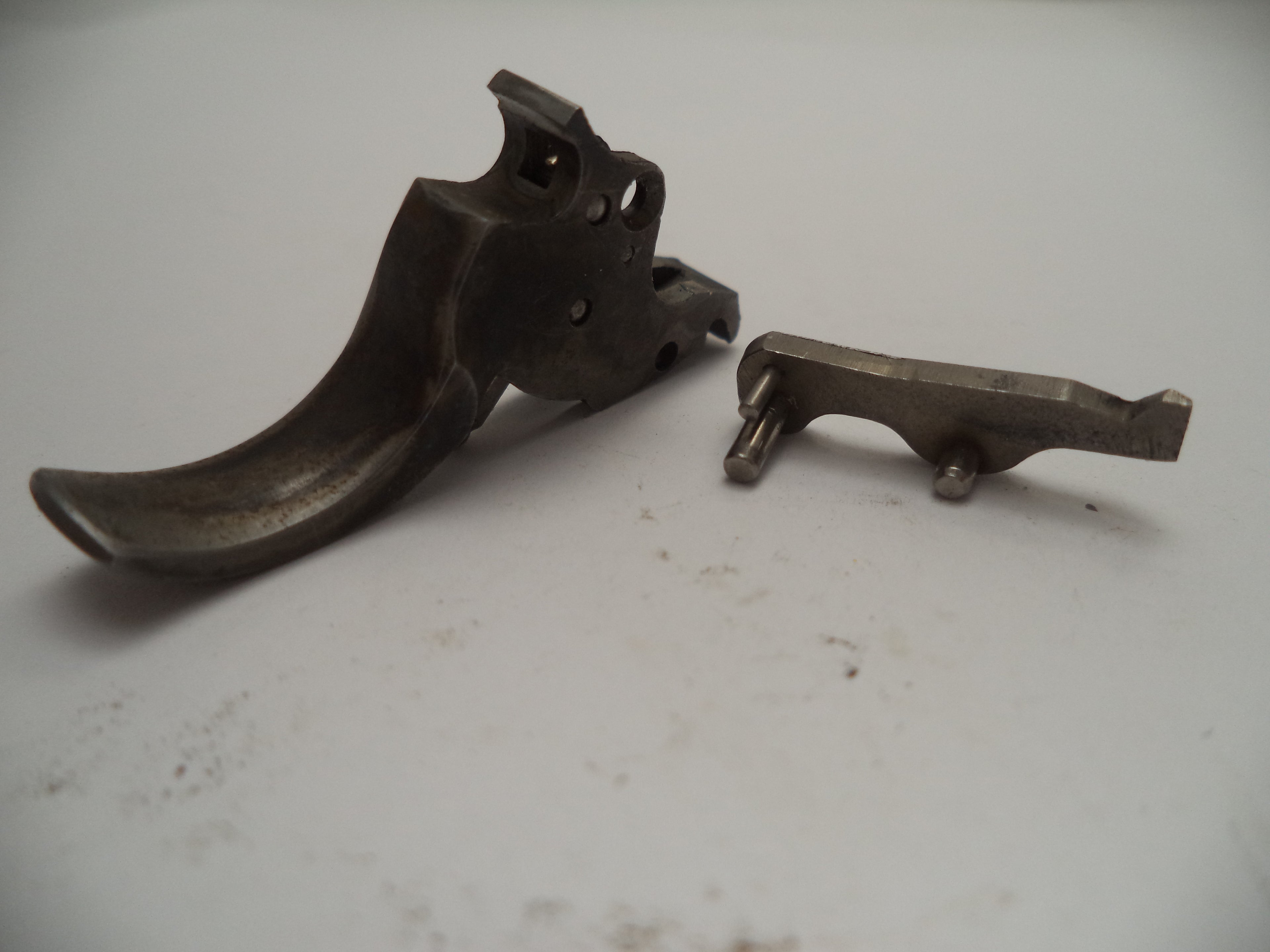 J442189 Smith & Wesson J Frame Model 442 Air Weight .300" Trigger Used .38 Special