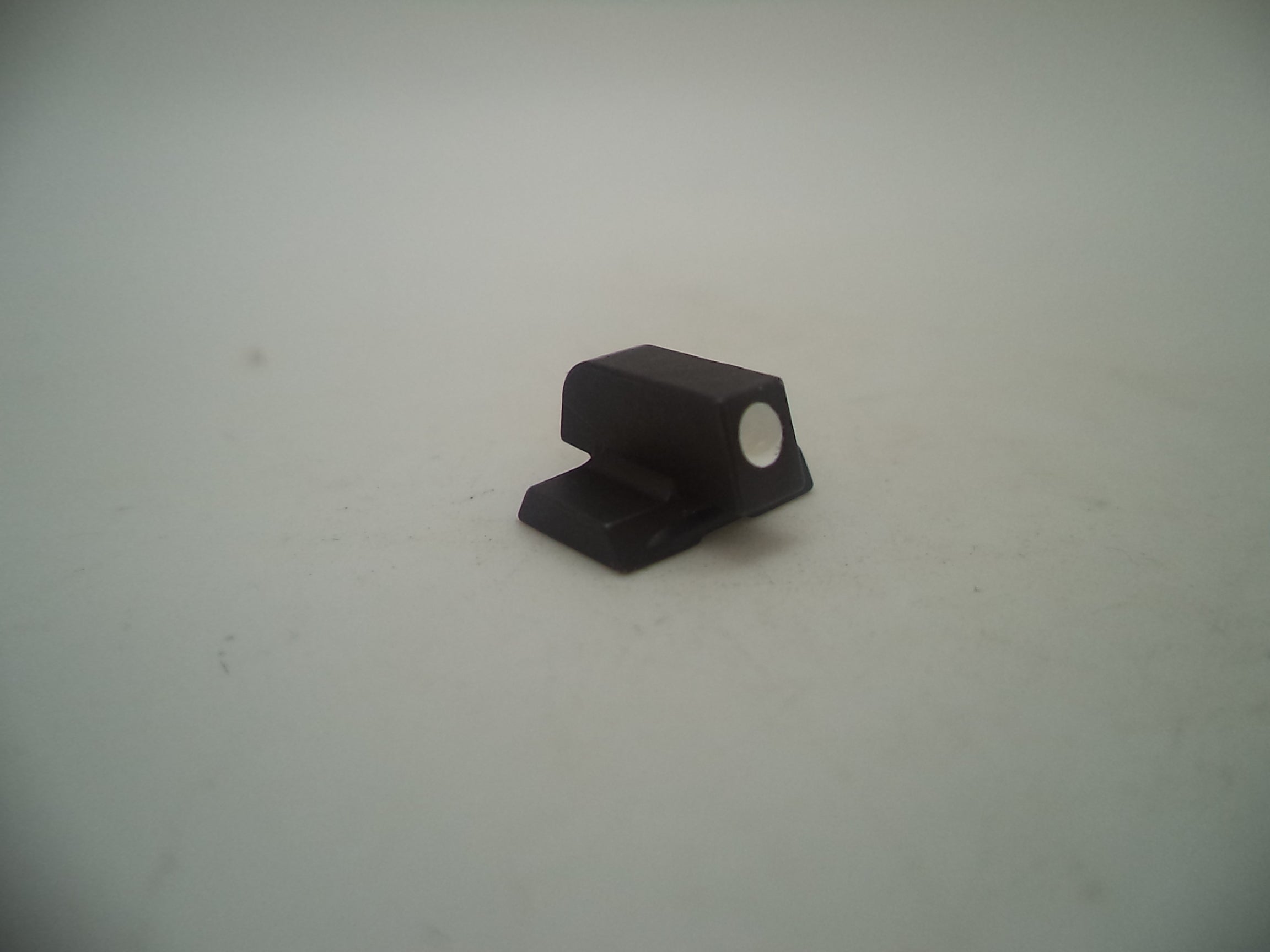 S&W M&P Front Sight White Dot 9mm/40/45 | OEM 3009071