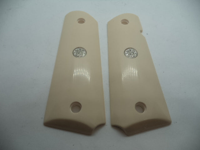 Smith & Wesson 1911 Government Grips - Commander Ivory with Medallions (194020000)