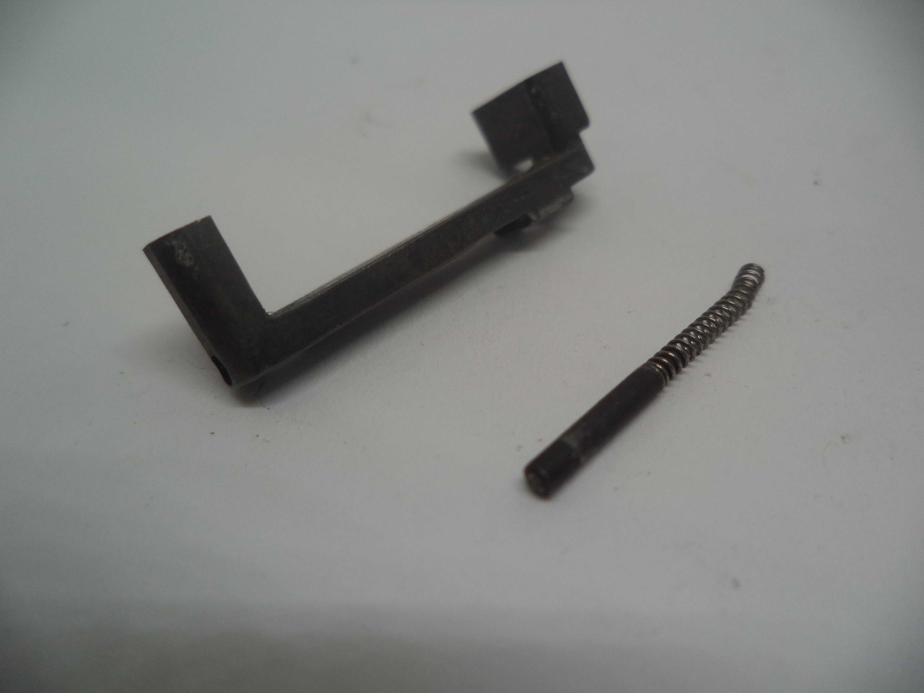 Smith & Wesson J Frame Pre-Model 36 Bolt, Spring & Plunger Assembly - Flat Latch .38 Special P3645A