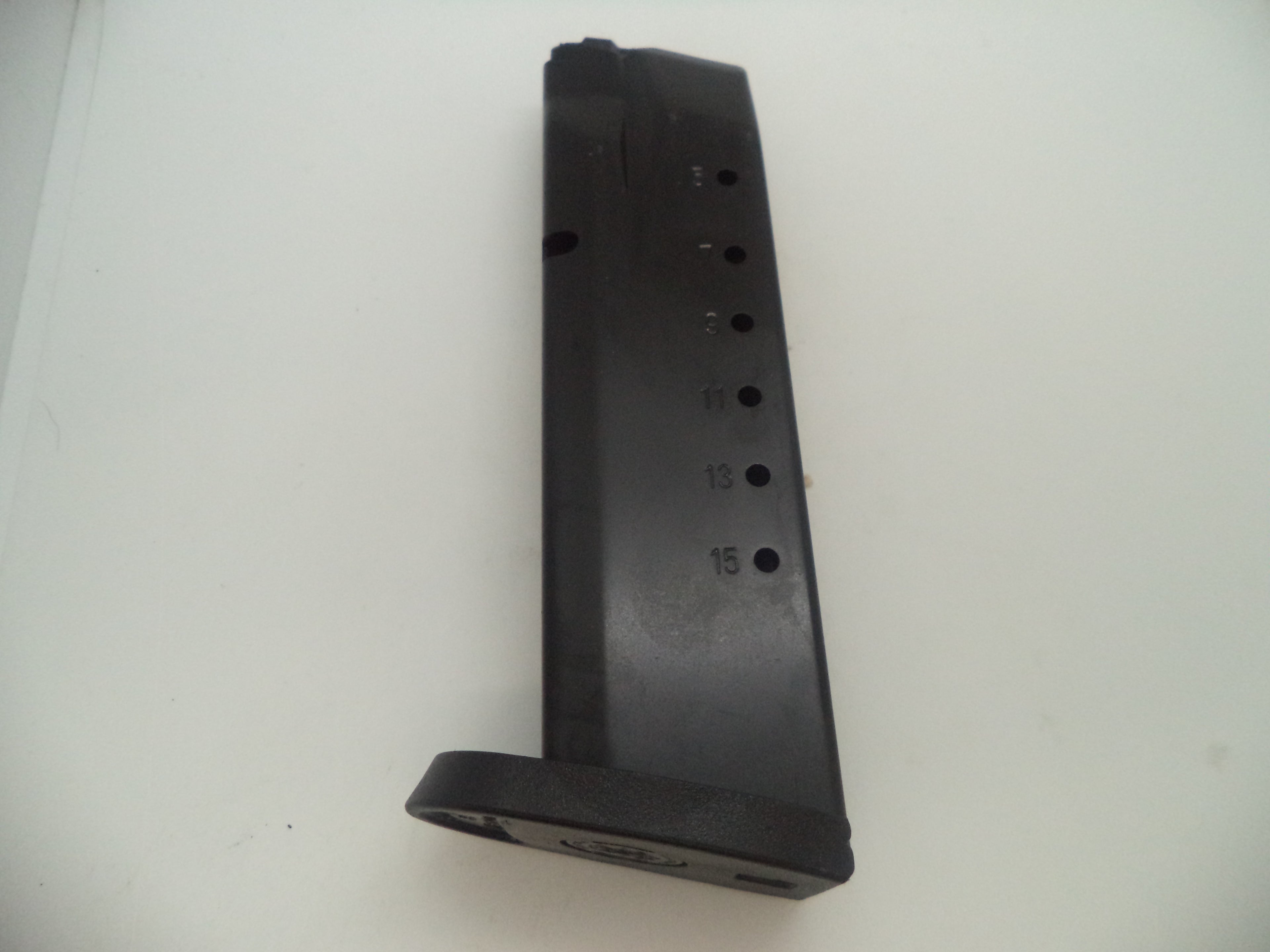 Smith & Wesson M&P 40 Magazine 15-Round - .40 S&W/.357 Sig - Factory OEM