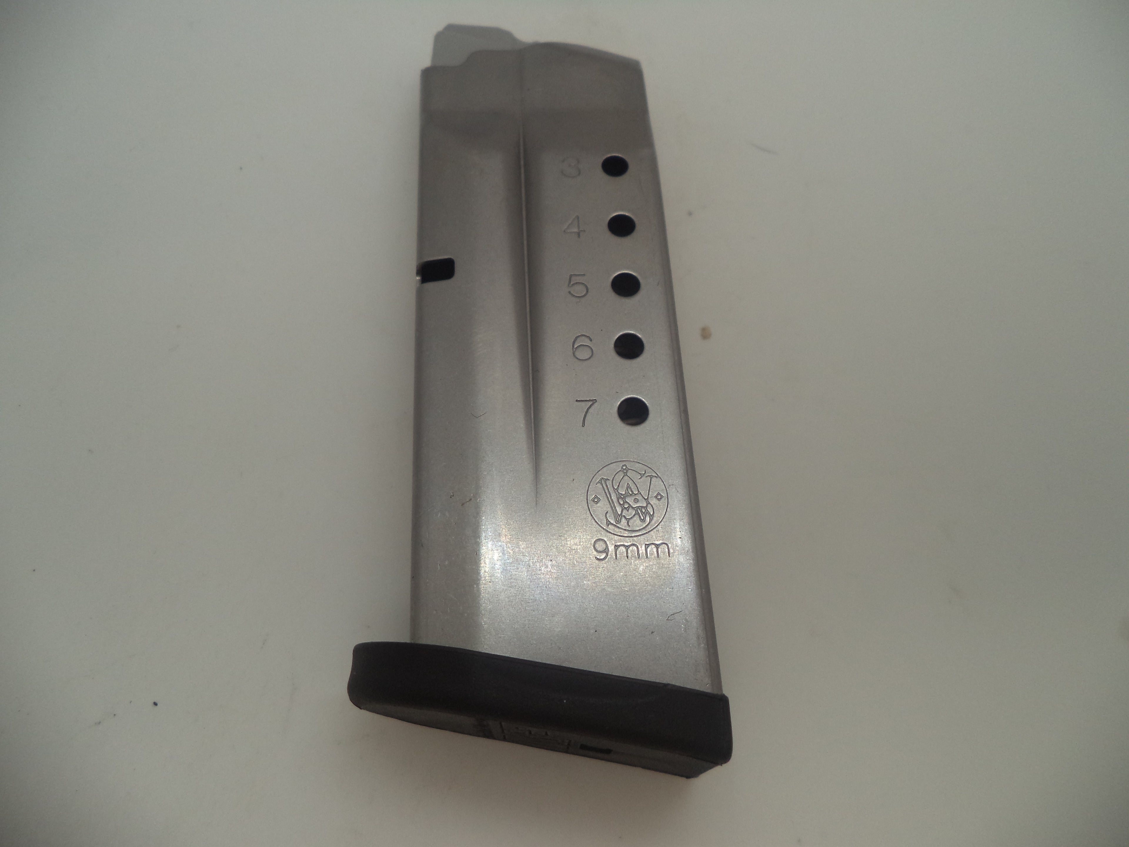 Smith & Wesson Pistol M&P Shield 9mm 7 Round Magazine 199350000