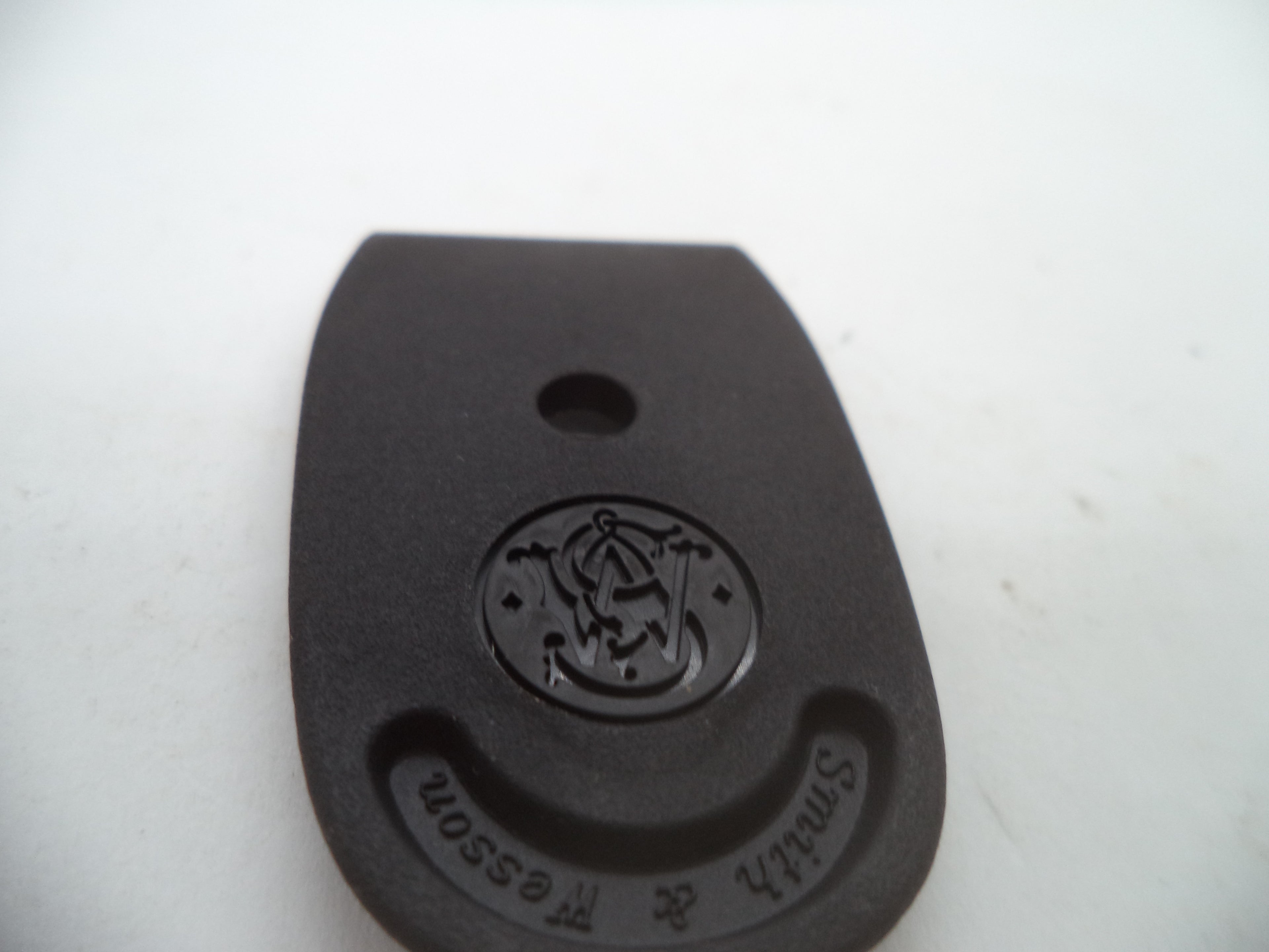 S&W M&P Magazine Buttplate 9mm/40/357 Round Hole | OEM 278250000