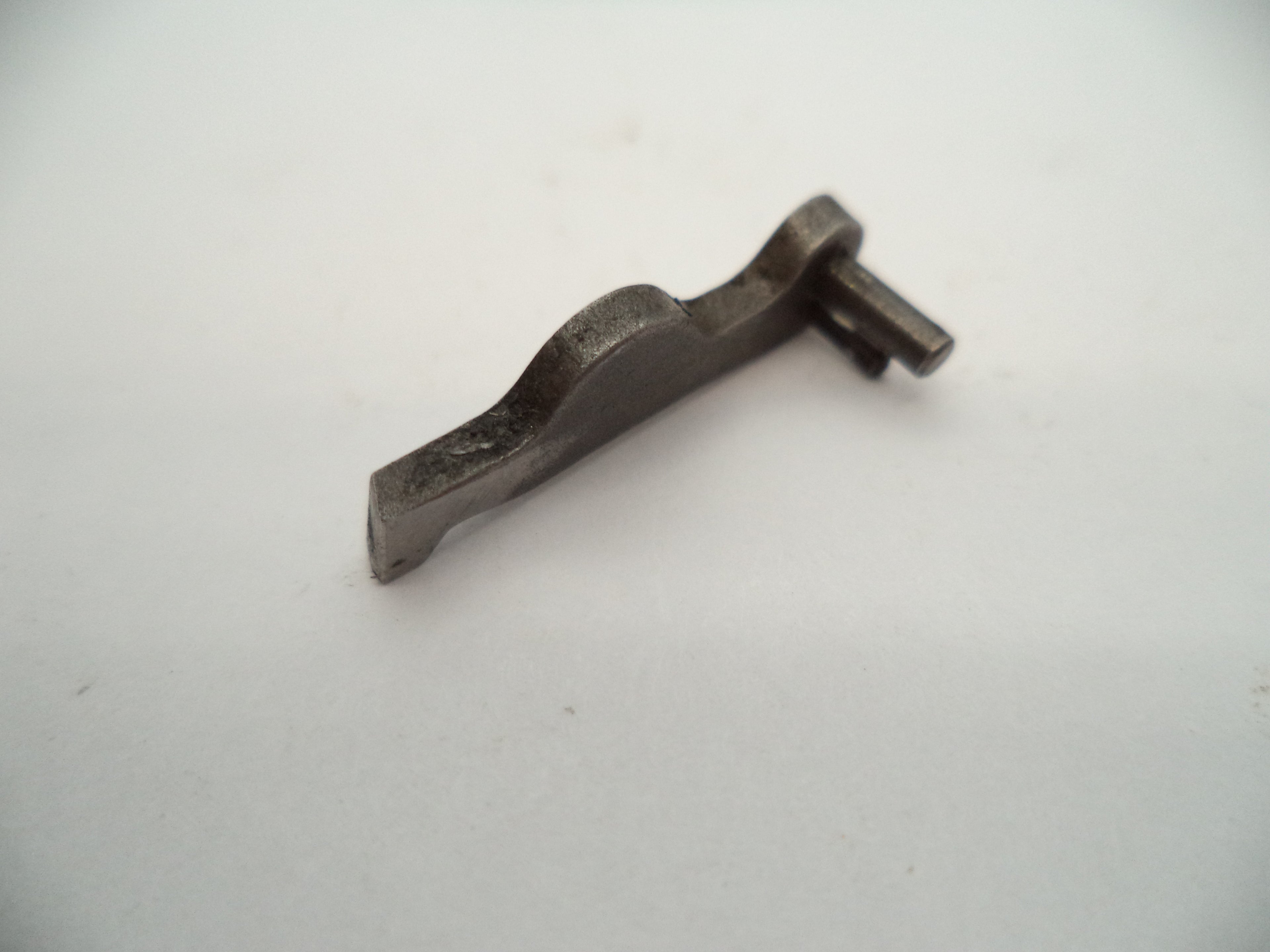 34129 Smith & Wesson J Frame Model 34 Revolver Hand Blue Steel .22 LR Used Part
