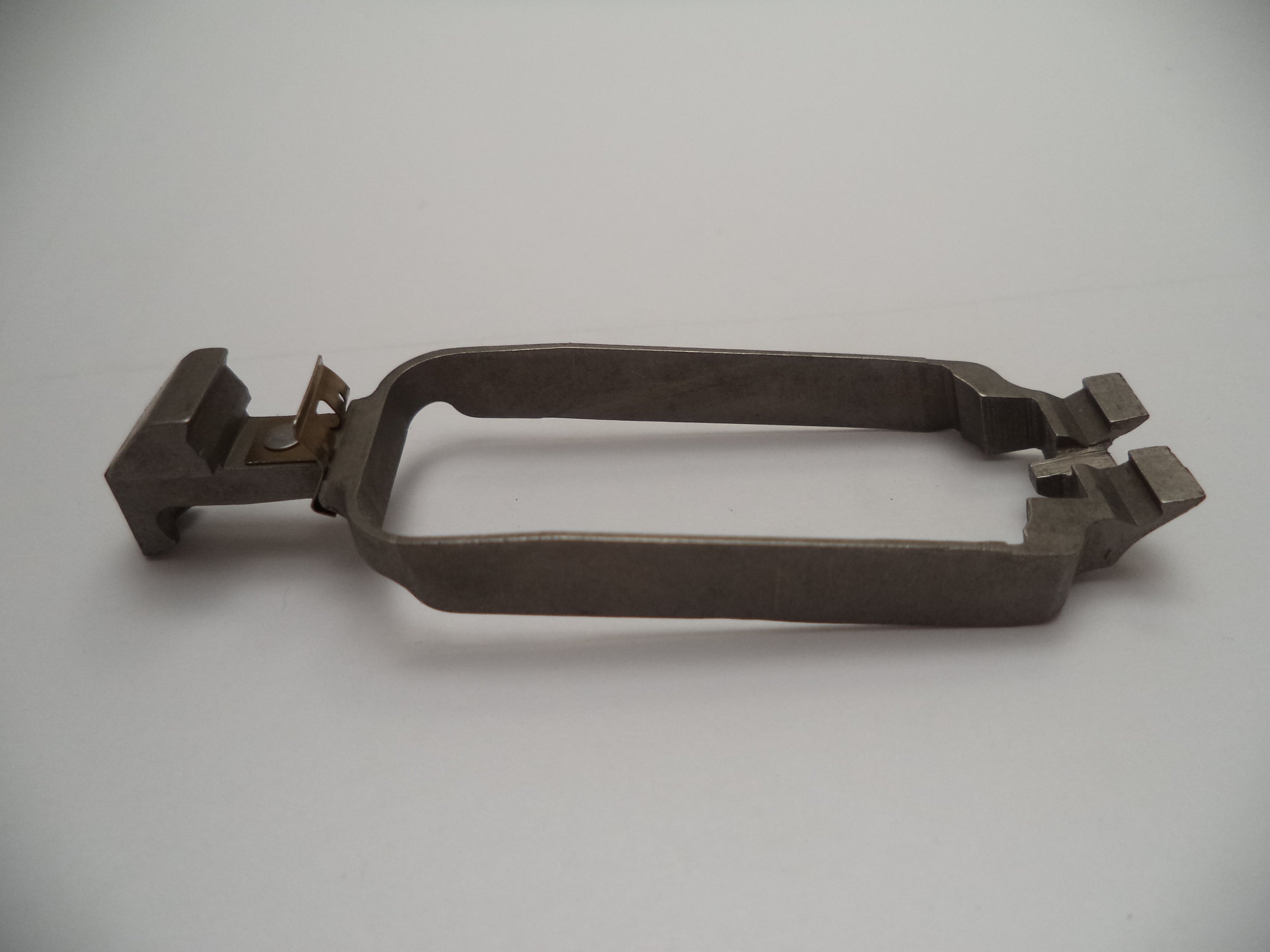 DB2 Smith and Wesson Model 6903 9MM Pistol Drawbar SS Used
