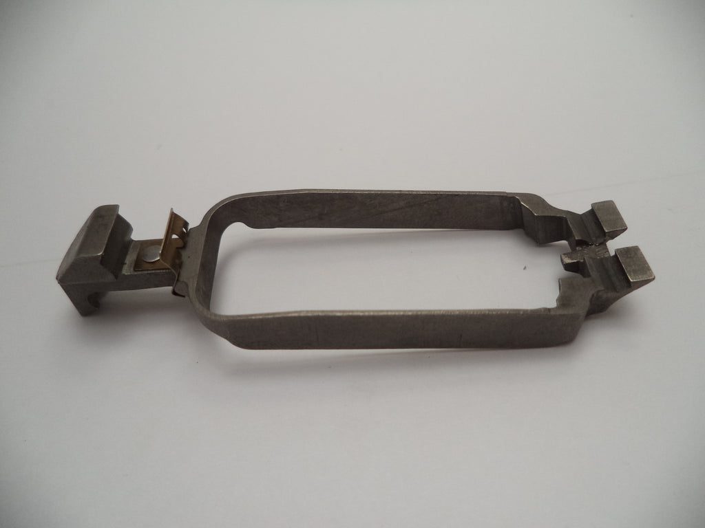 DB5 Smith and Wesson Model 6904 9MM Pistol Drawbar SS Used