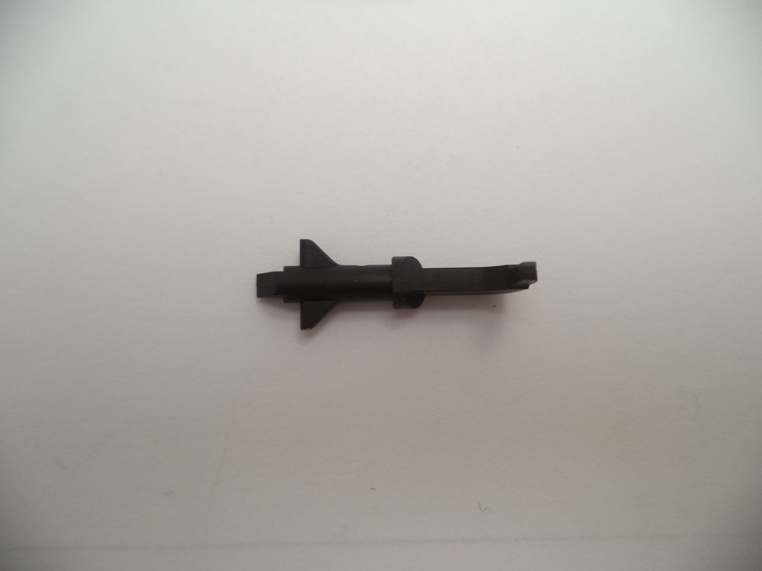 239070000 Smith & Wesson Disconnector Pistol Part