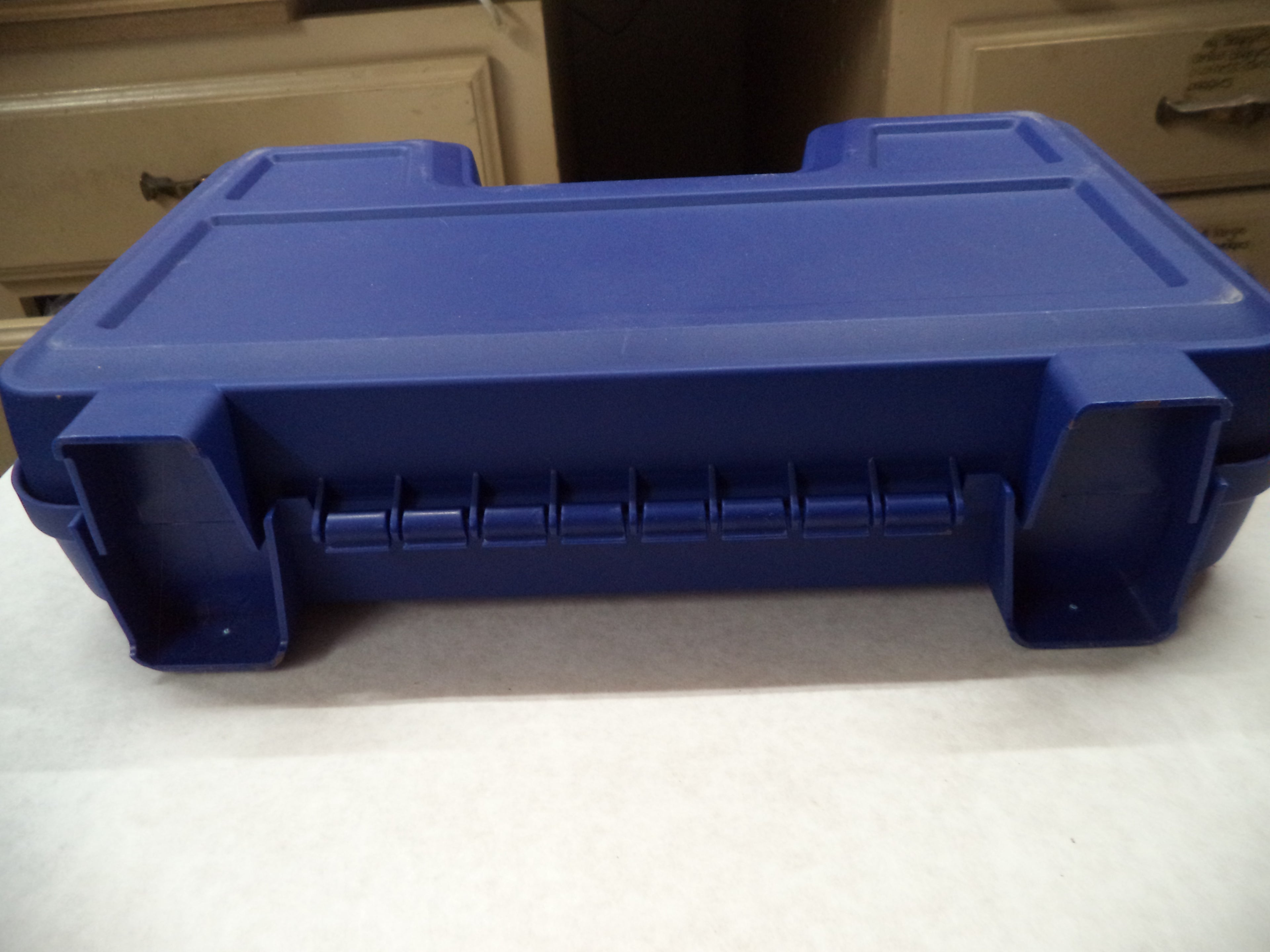 Smith & Wesson OEM Gun Box - Pistol & Revolver Storage (Up to 6" Barrel)