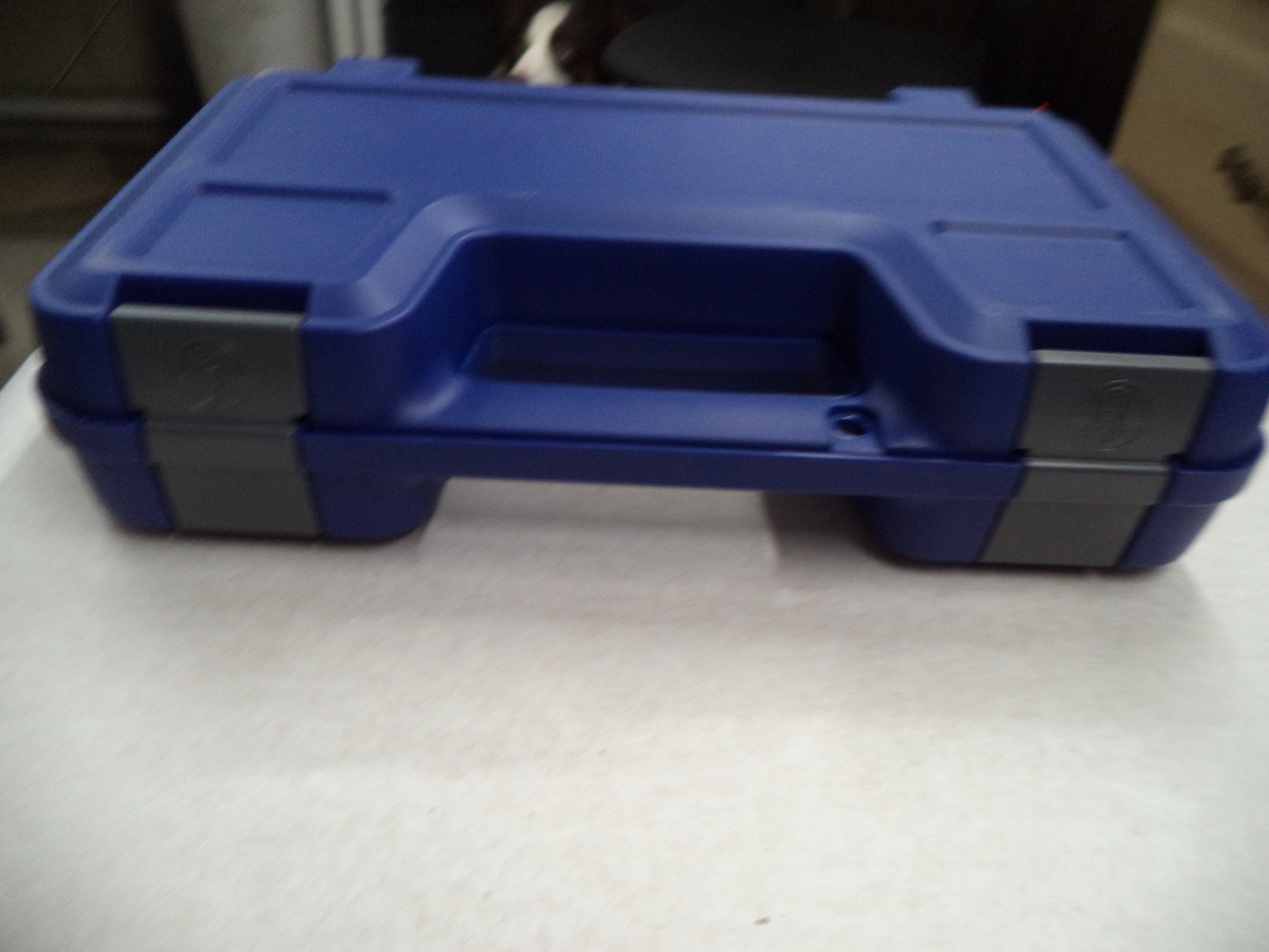 Smith & Wesson OEM Gun Box - Pistol & Revolver Storage (Up to 6" Barrel)