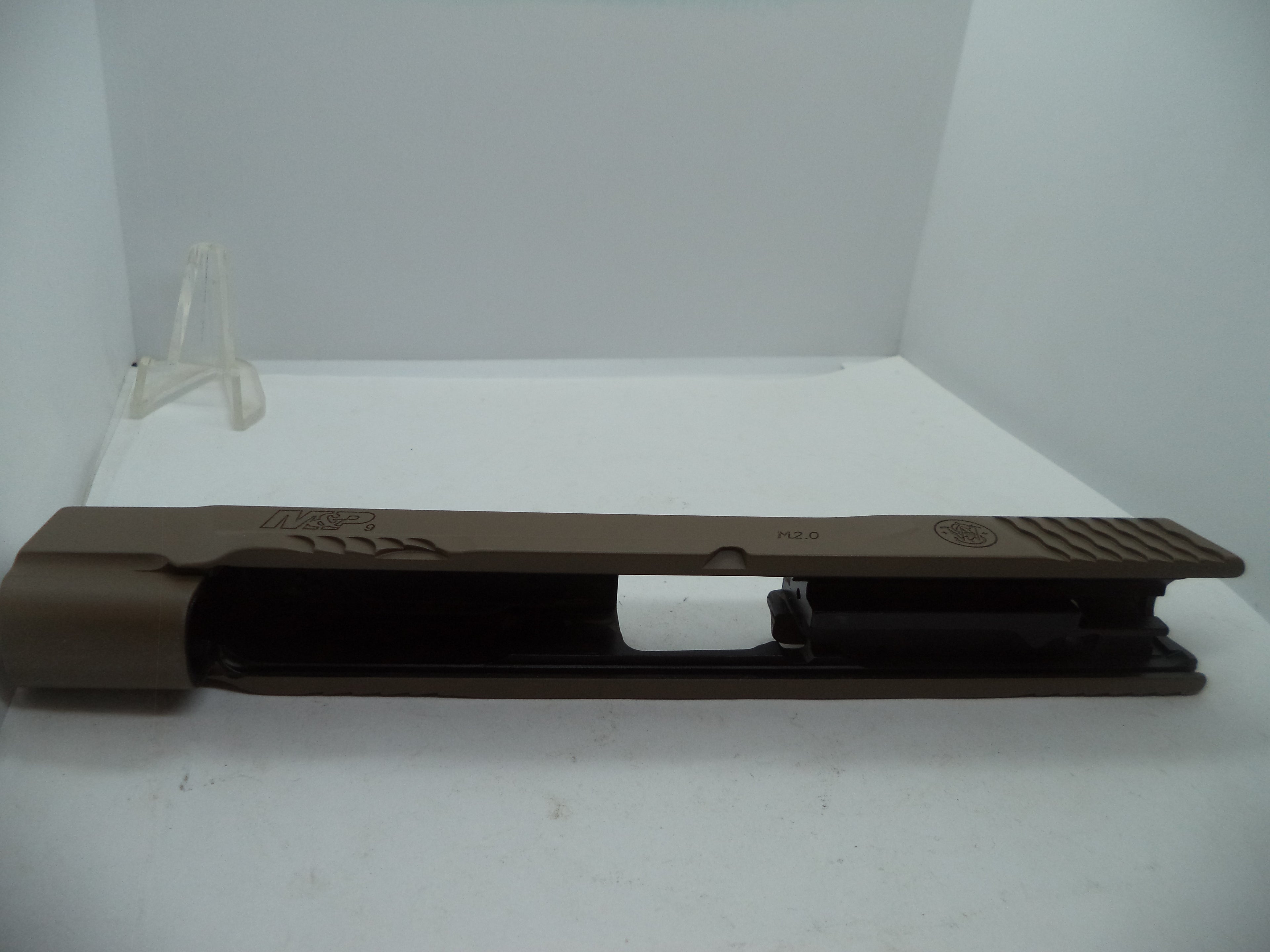 Smith & Wesson Pistol M&P 9 M2.0 Slide FDE 9mm 3007920