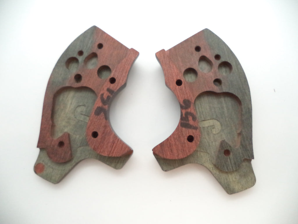 Smith & Wesson J Frame Grips with Finger Grooves - Round Butt Only - Titanium Charcoal Ruby - Factory New Part 228250000