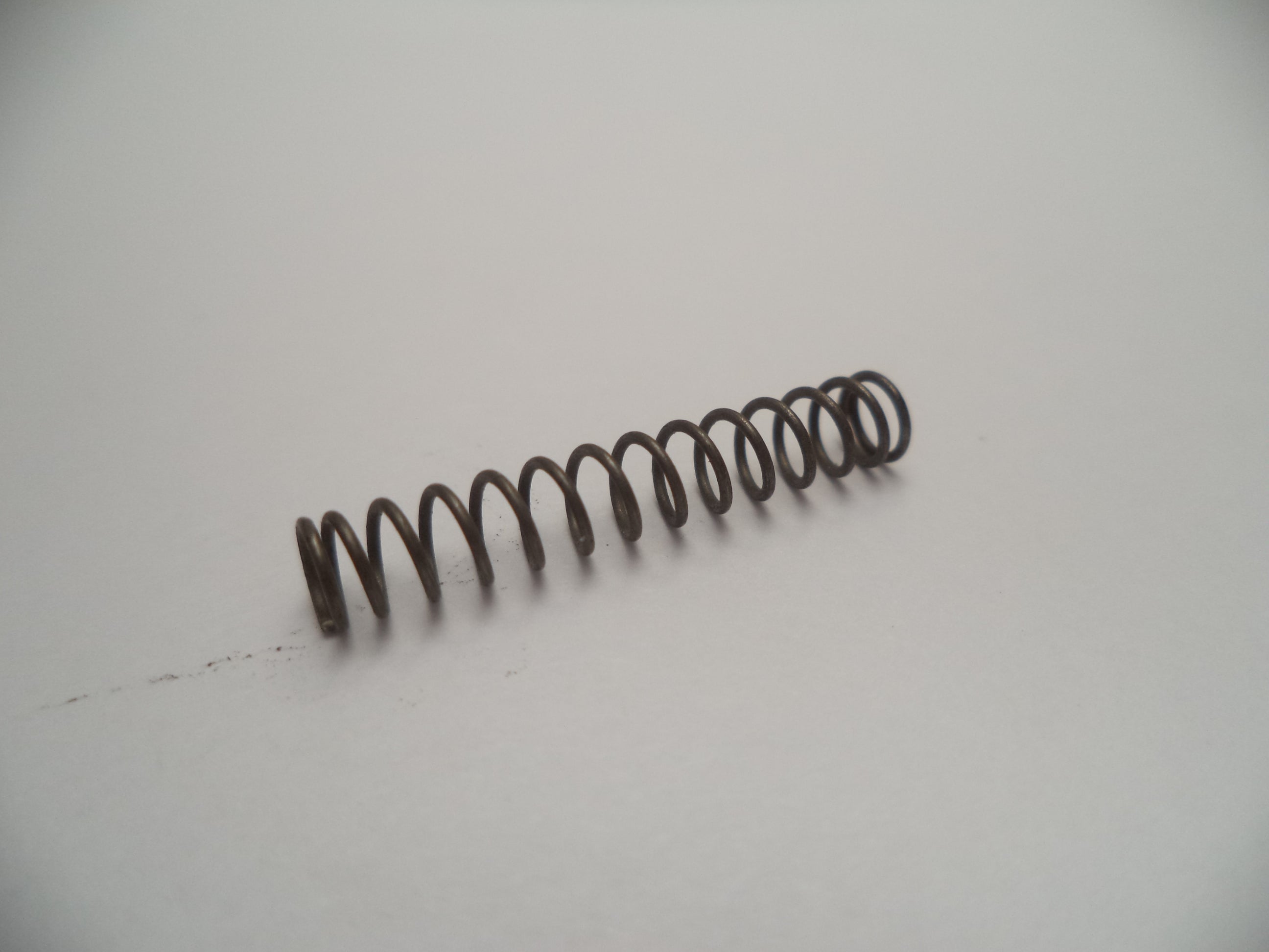 USA Guns And Gear - USA Guns And Gear Center Pin Spring - Gun Parts Smith & Wesson - Smith & Wesson