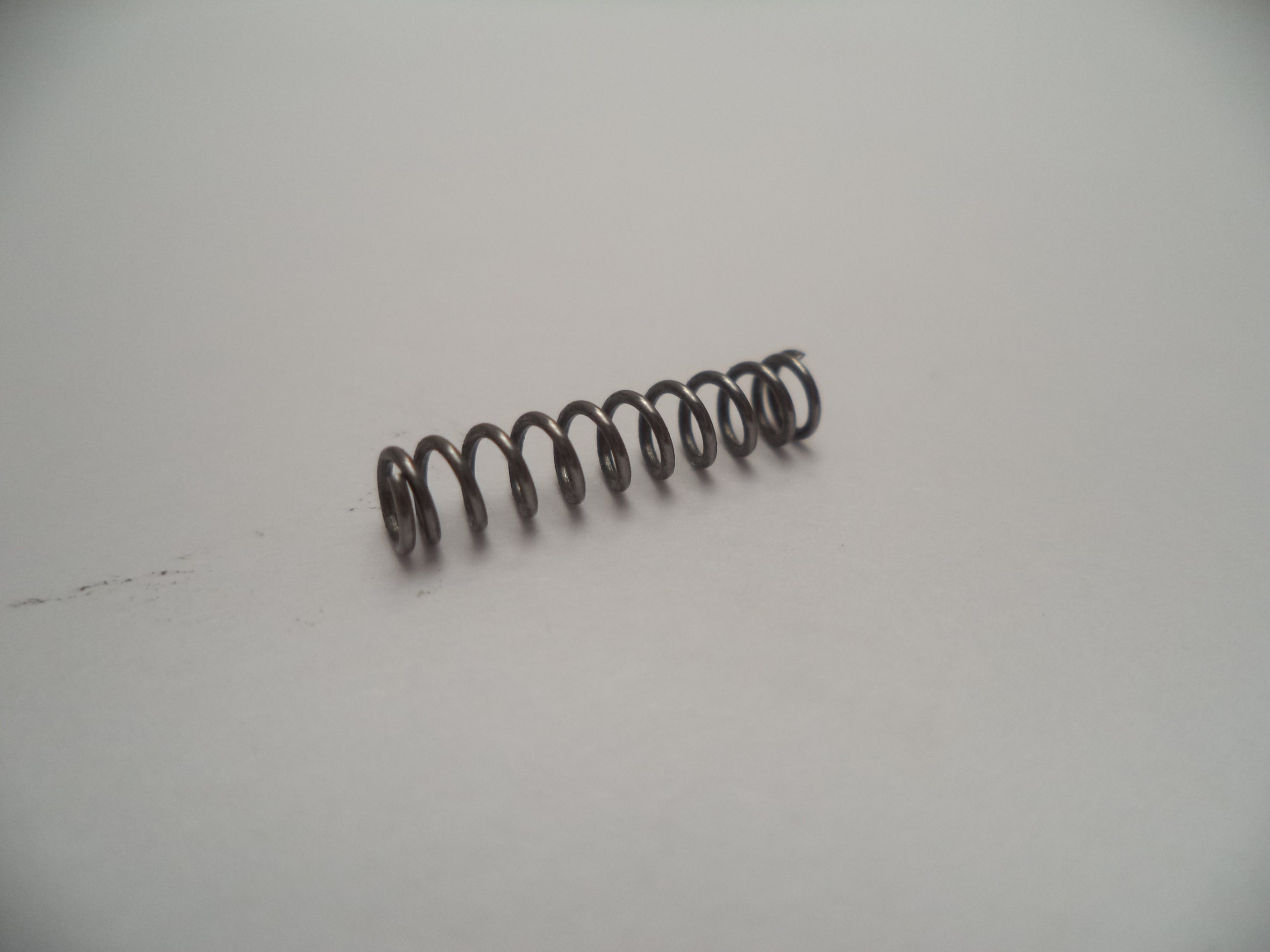 USA Guns And Gear - USA Guns And Gear Auto Pistols - Gun Parts Smith & Wesson - Smith & Wesson