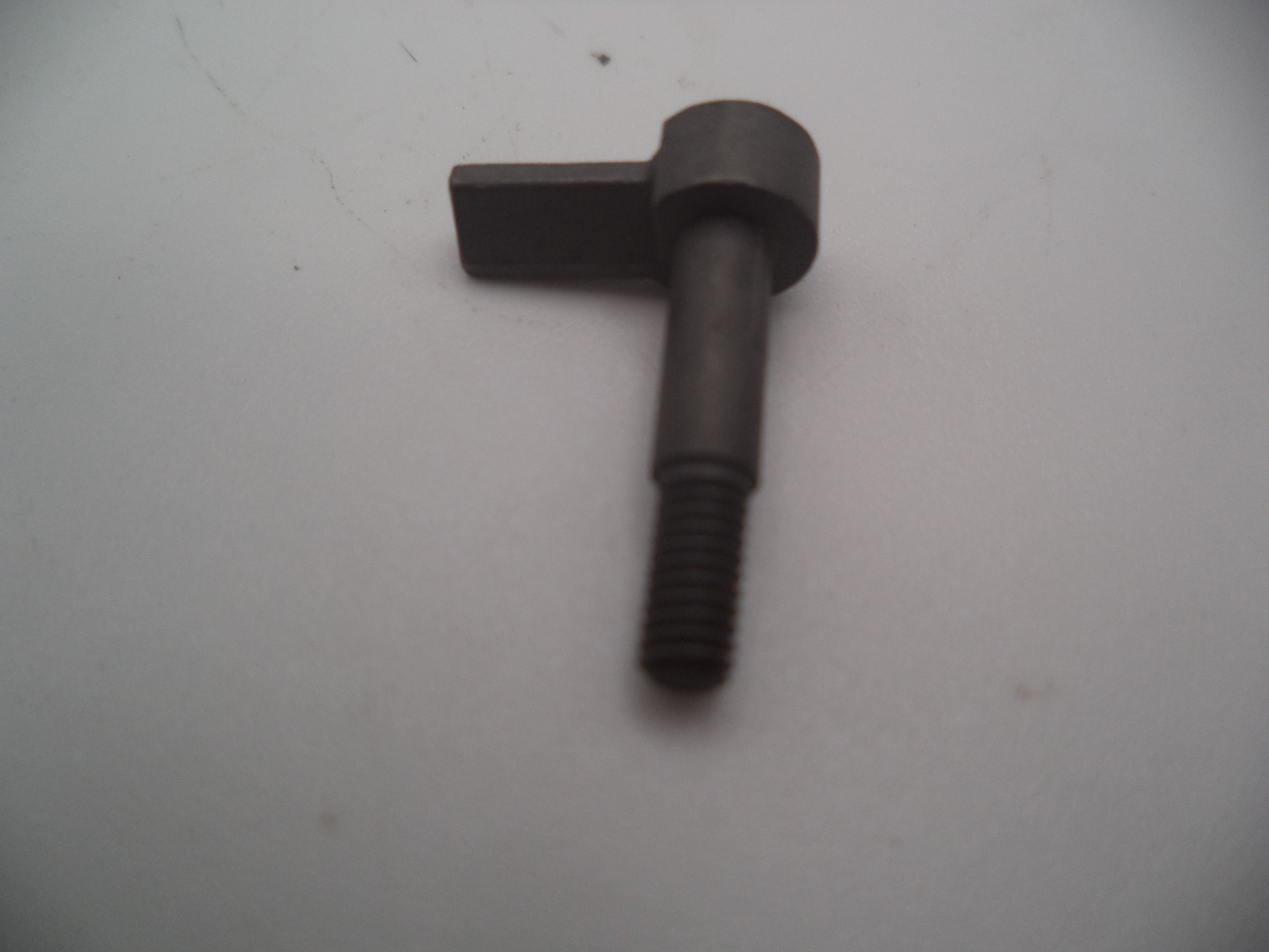 Smith & Wesson 3913 Magazine Catch - Factory New