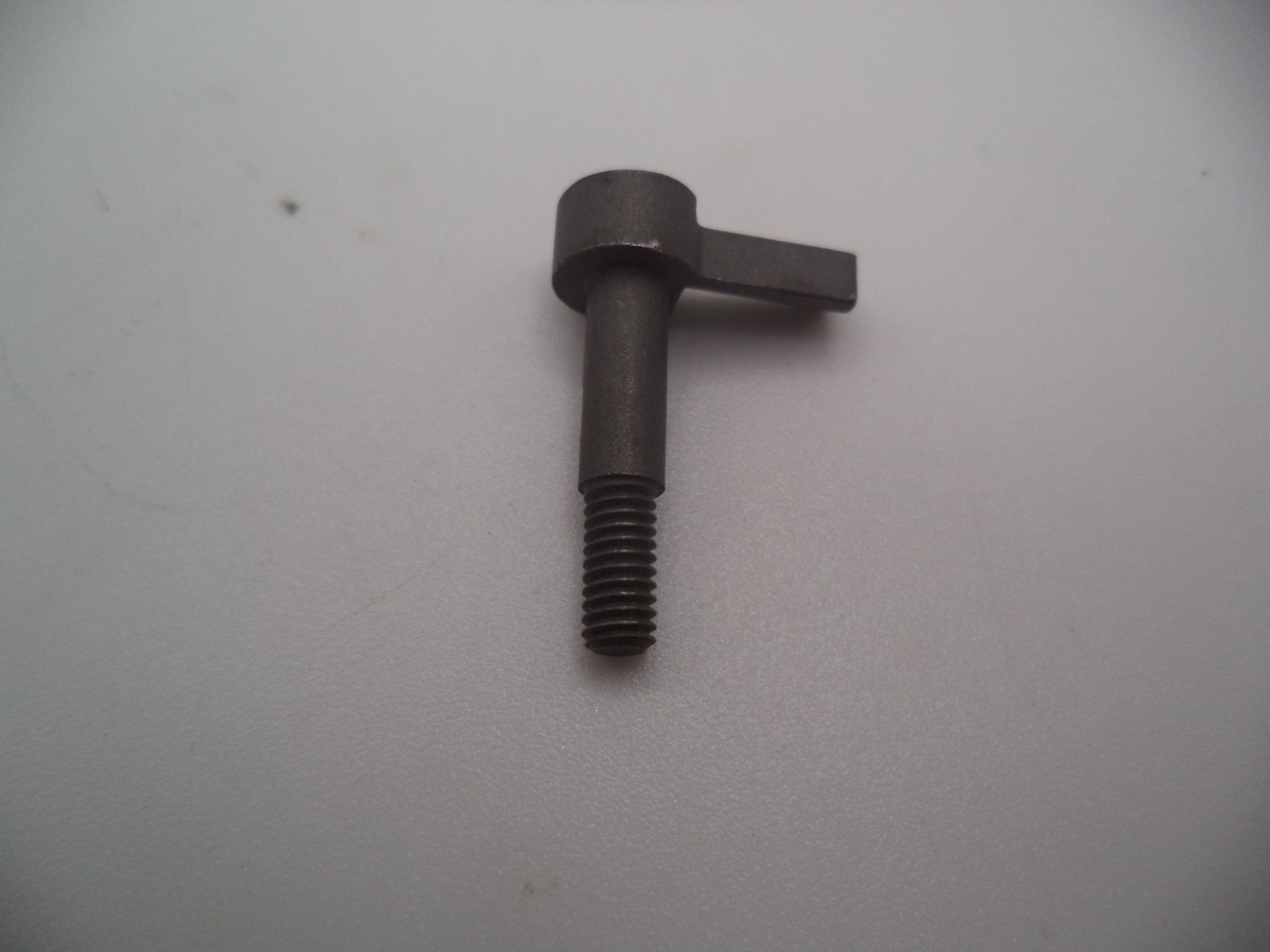 Smith & Wesson 3913 Magazine Catch - Factory New