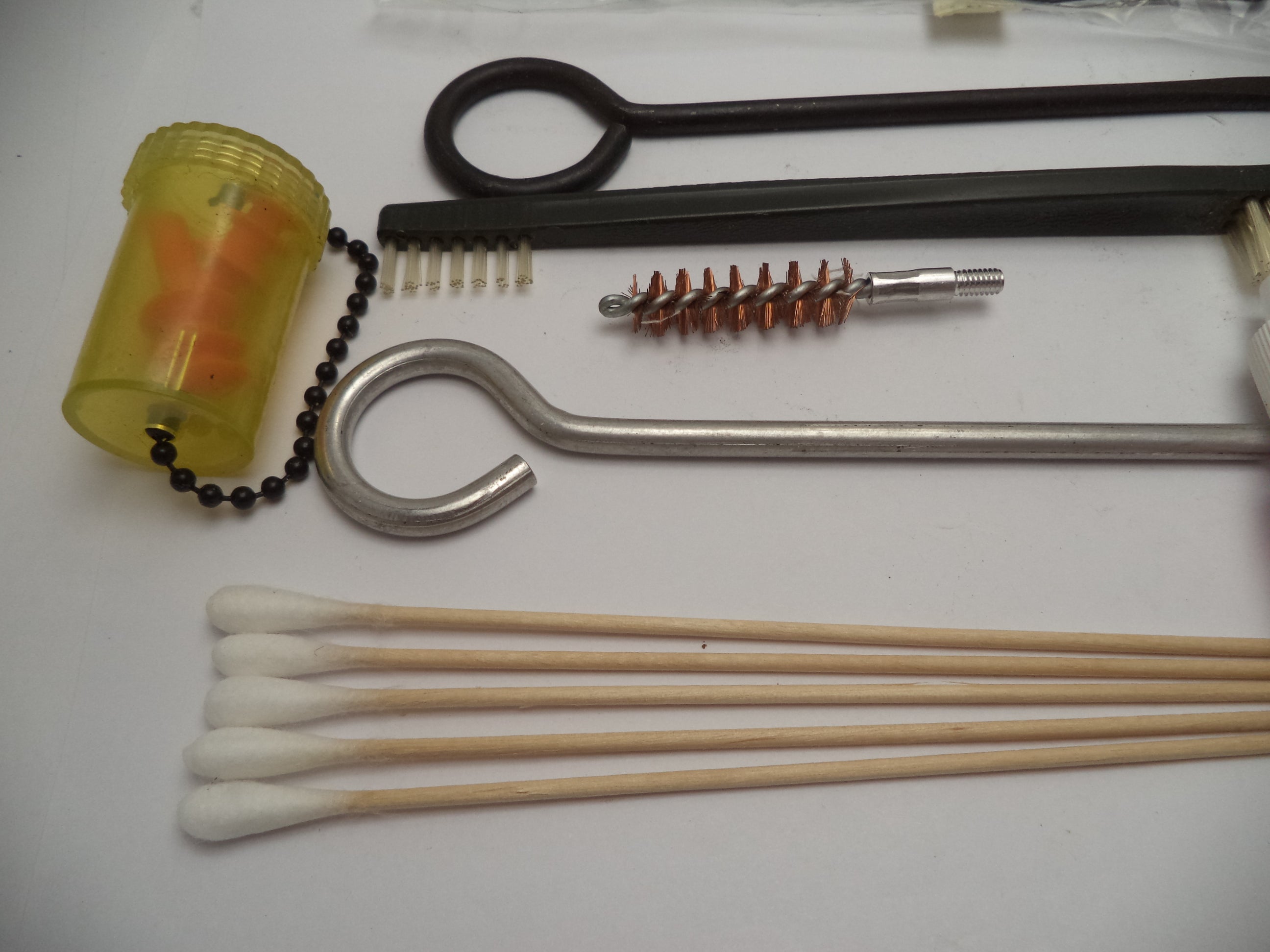 GC12 40 Piece Gun Cleaning Kit for Pistols & Revolvers