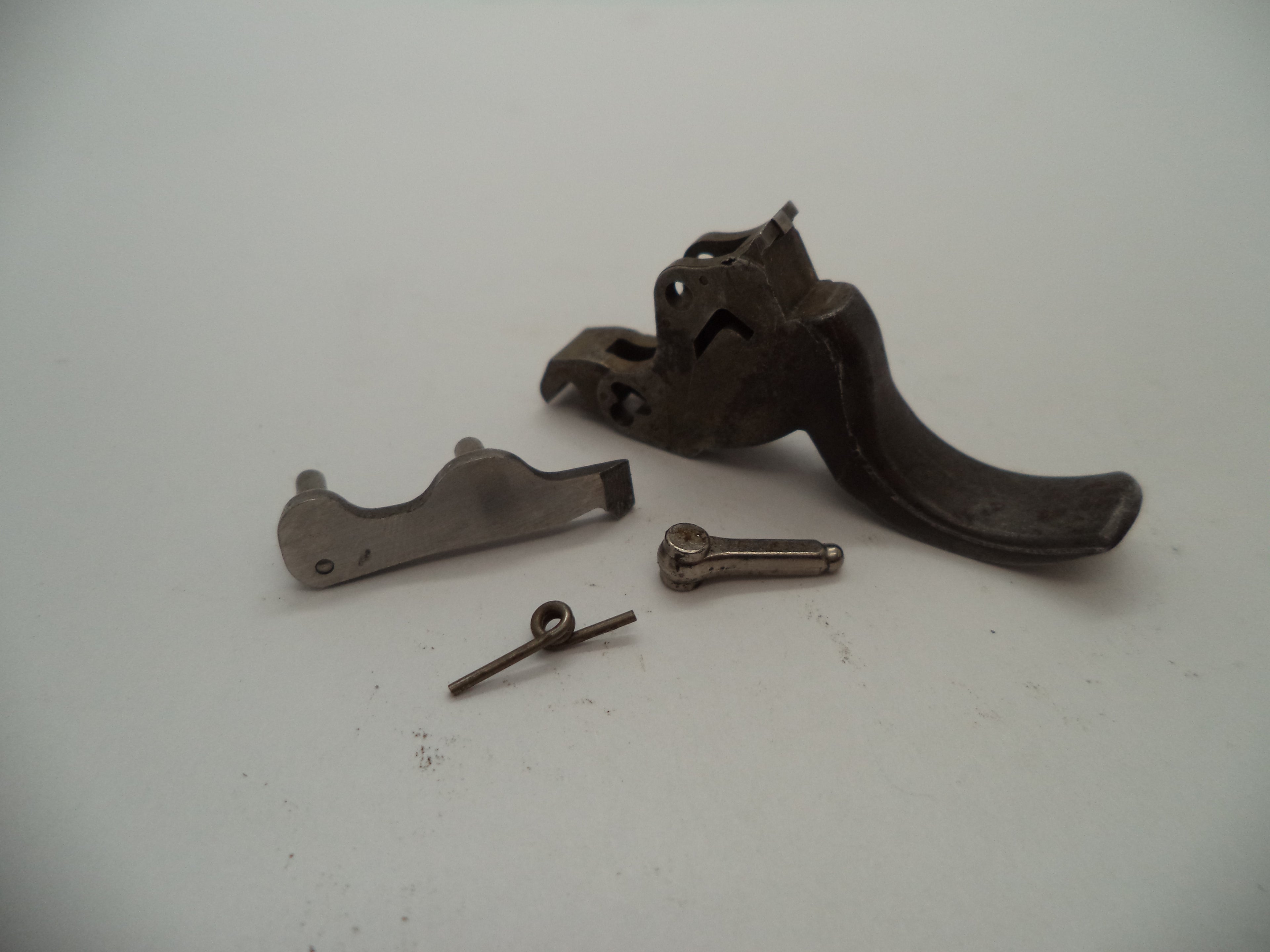 22892U Smith & Wesson J Frame for Multiple Models Trigger Assembly .38 Special