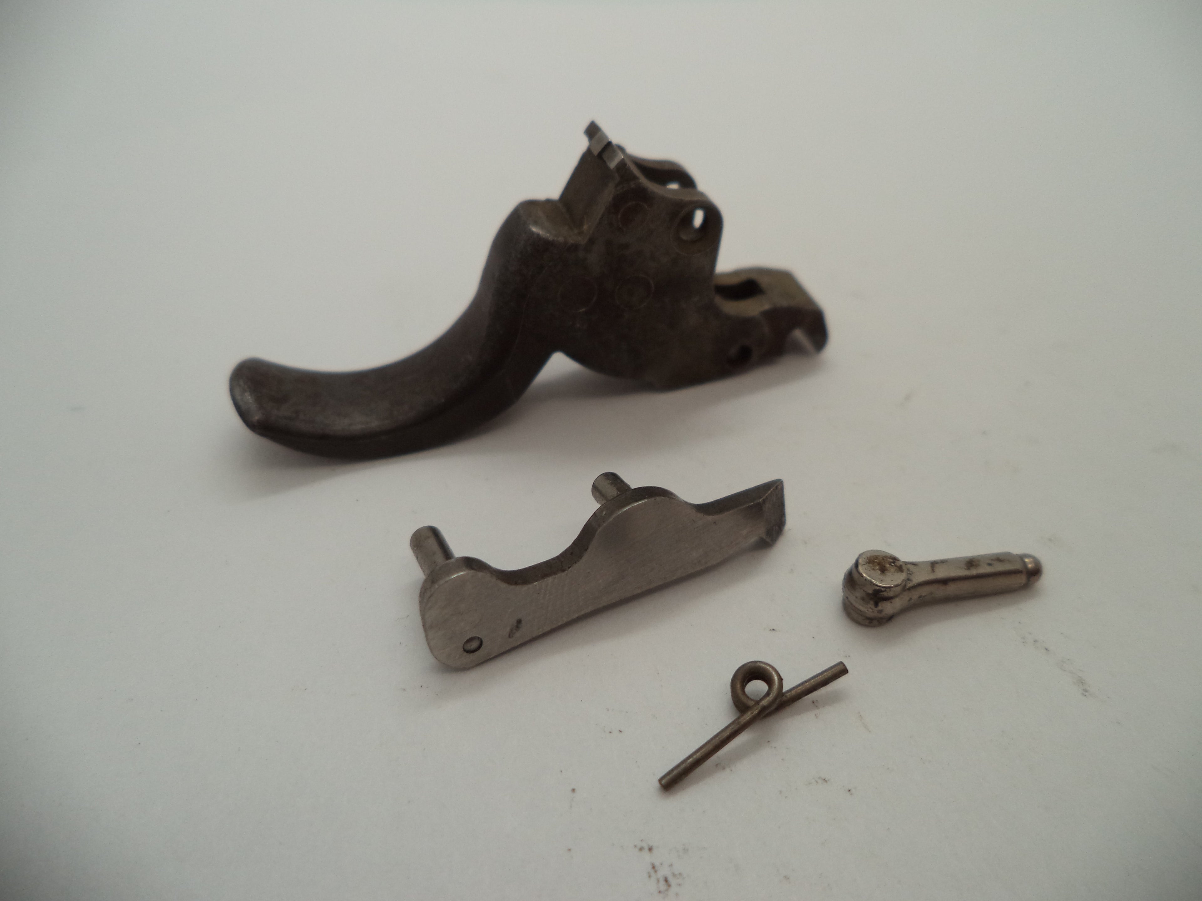 22892U Smith & Wesson J Frame for Multiple Models Trigger Assembly .38 Special