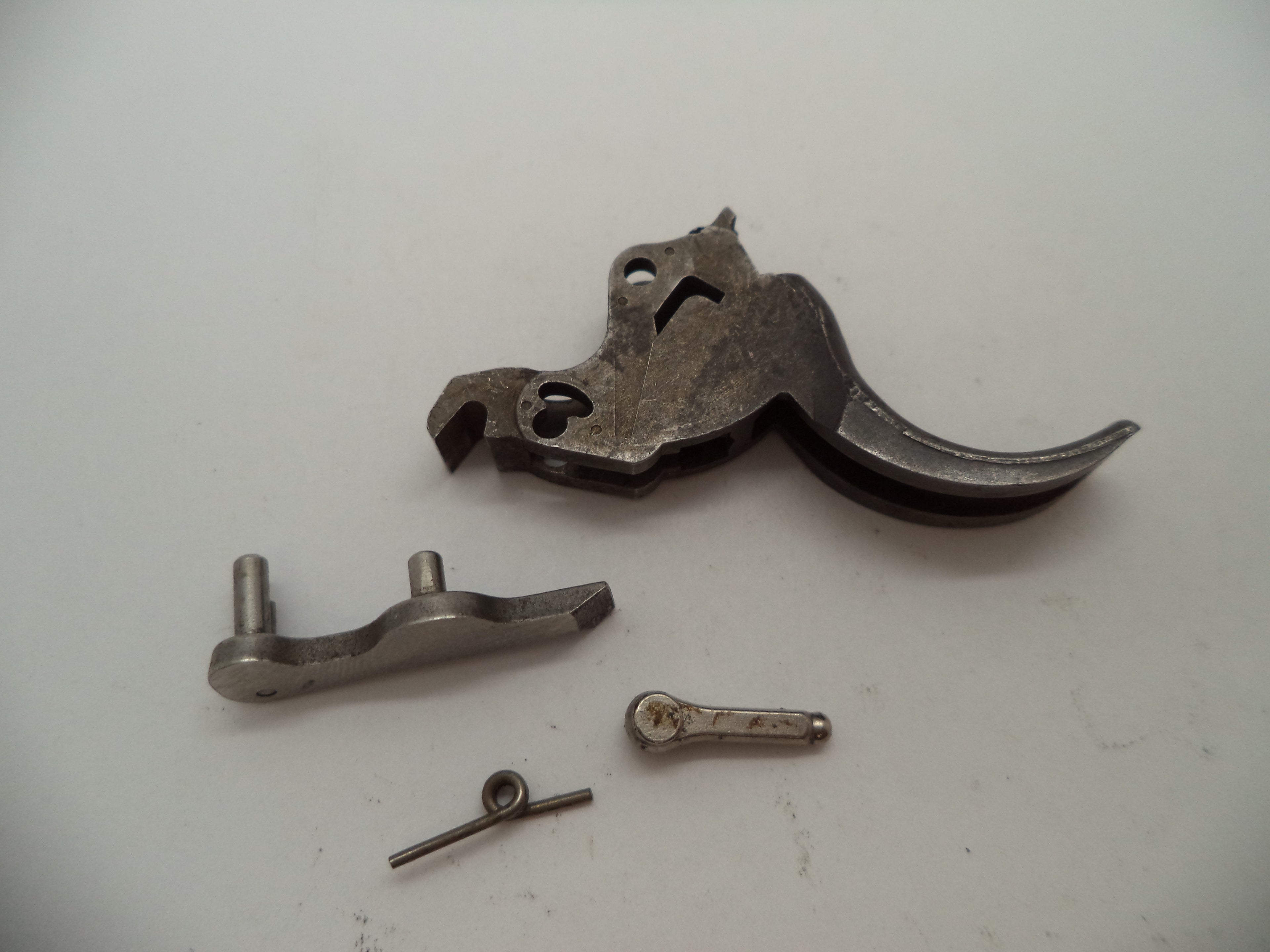 22892U Smith & Wesson J Frame for Multiple Models Trigger Assembly .38 Special