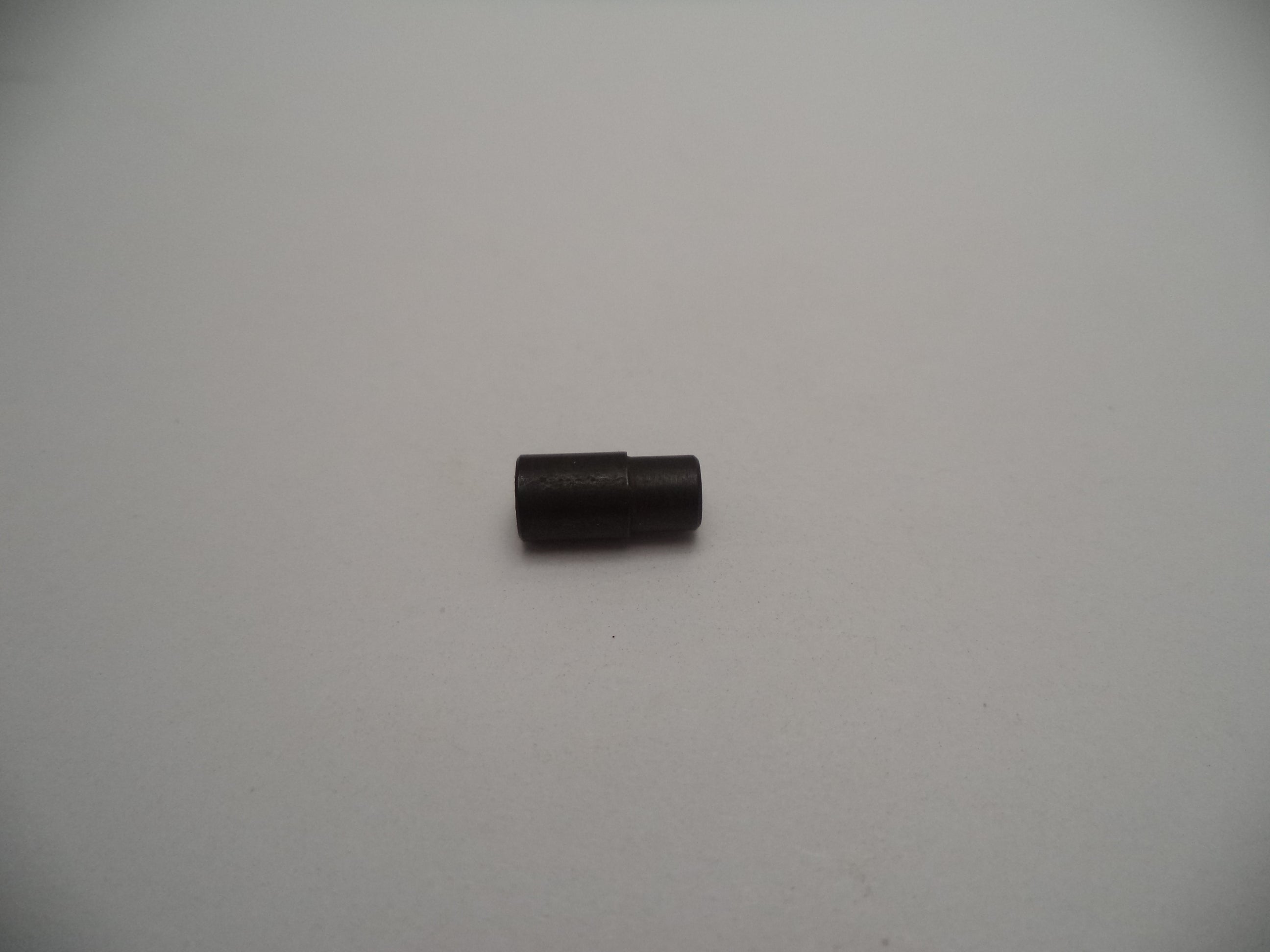 264130000 Smith & Wesson Extractor Plunger New Pistol Part