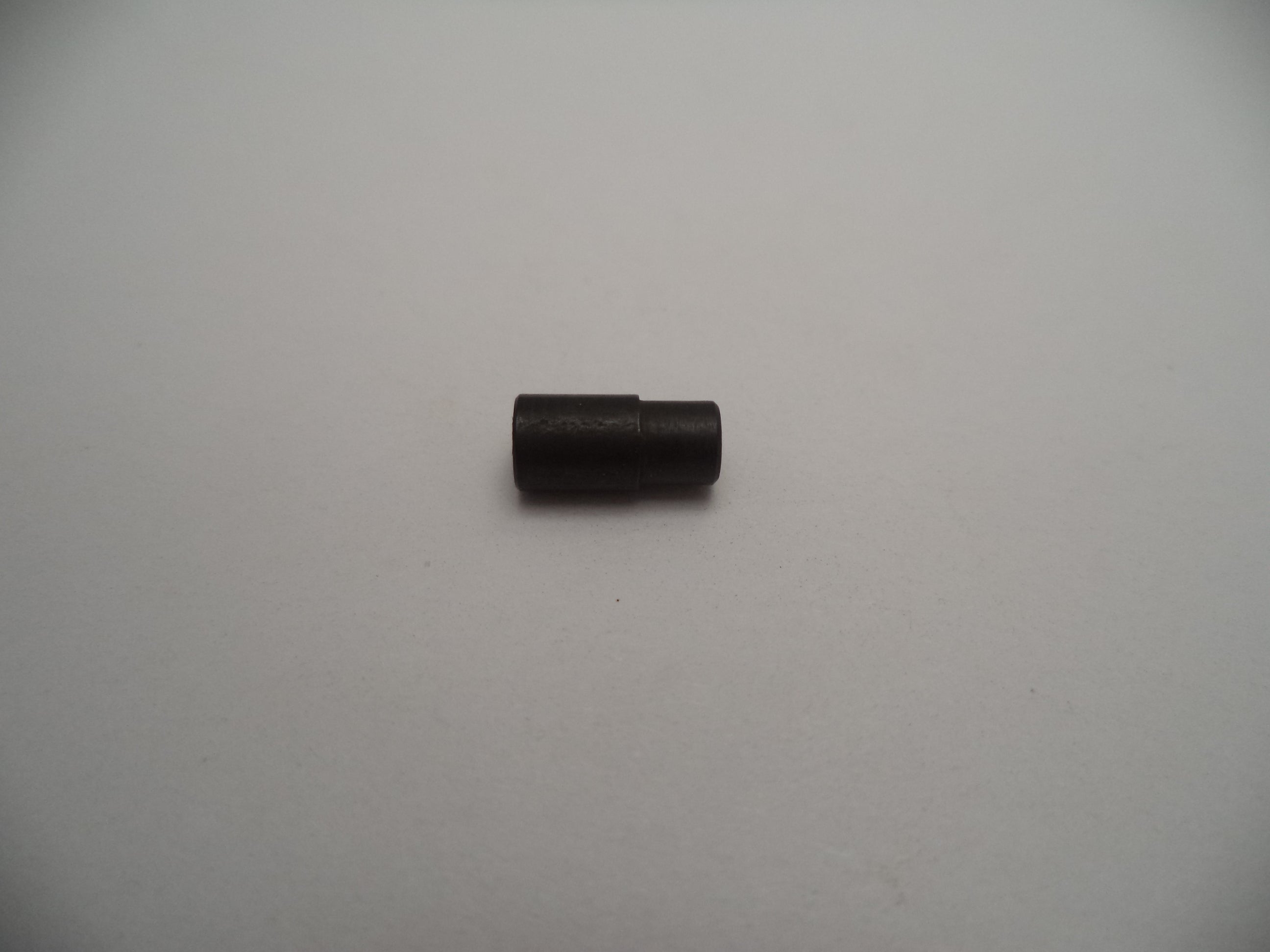 264130000 Smith & Wesson Extractor Plunger New Pistol Part