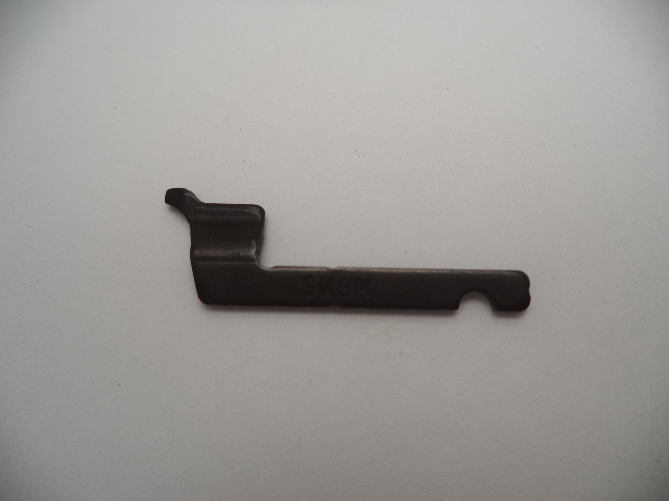 255570000 Smith & Wesson Ejector New Pistol Part for Model SW9M