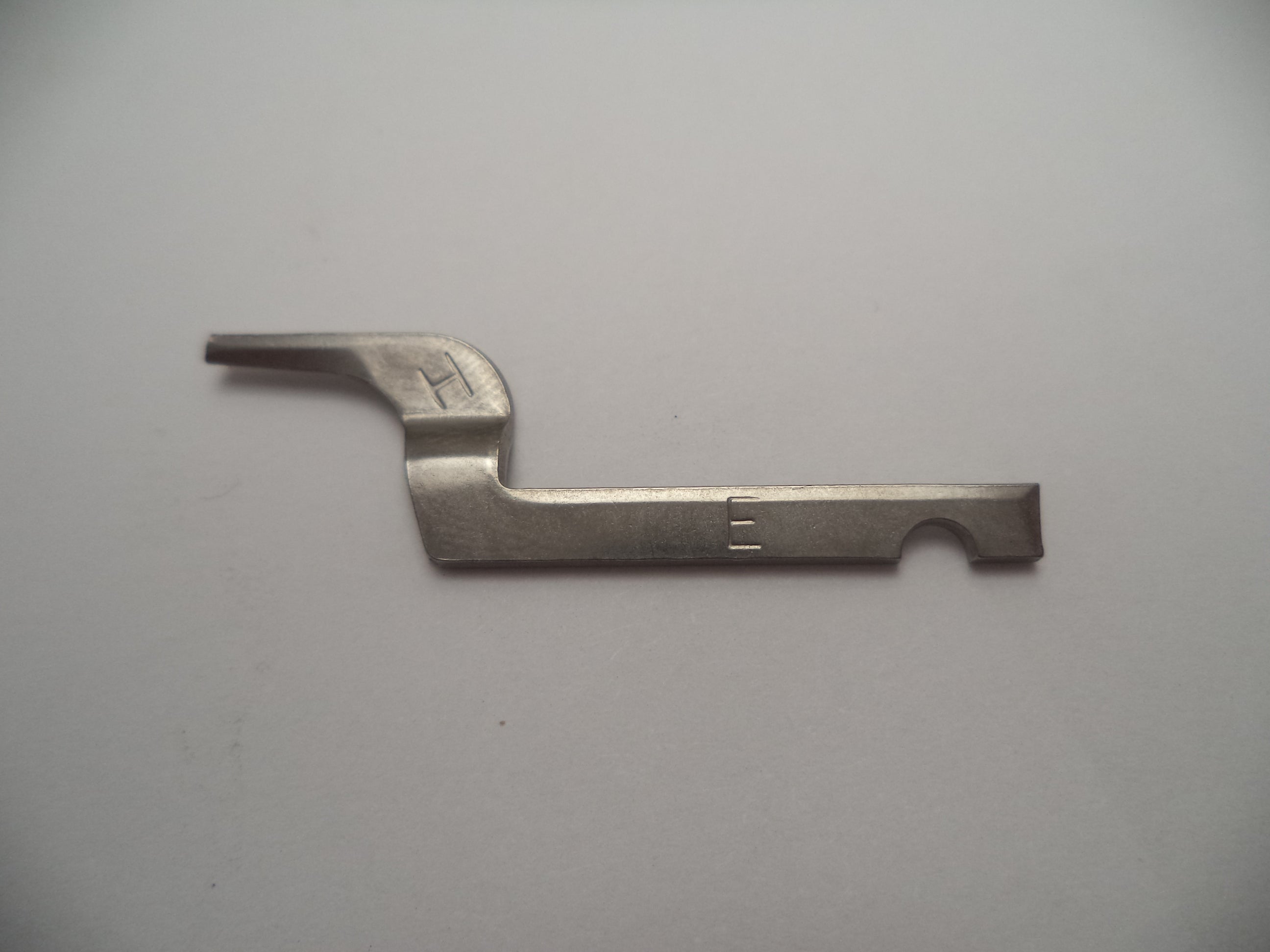 250720000 Smith & Wesson Ejector New Pistol Part for Multiple Models