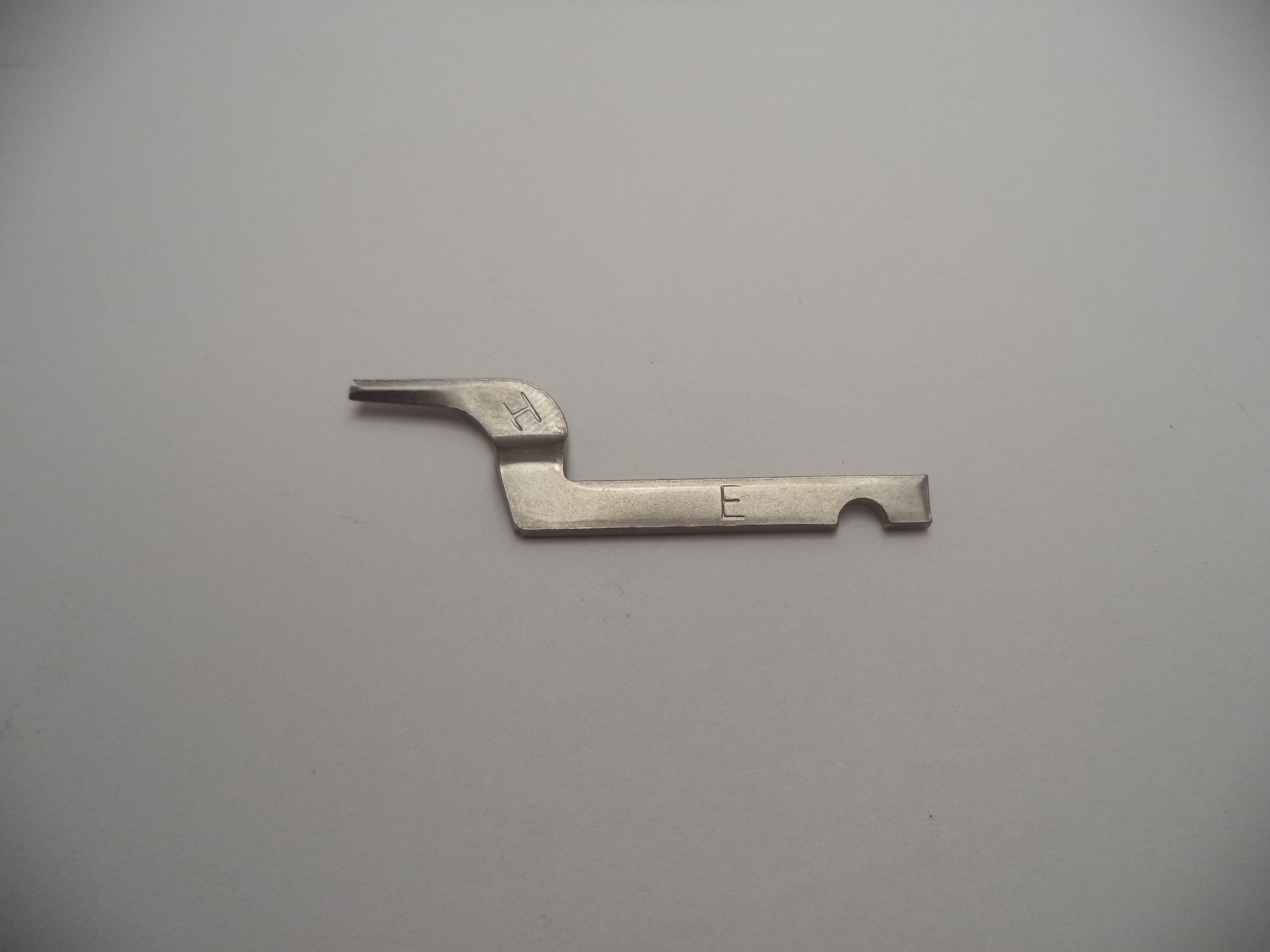 250720000 Smith & Wesson Ejector New Pistol Part for Multiple Models