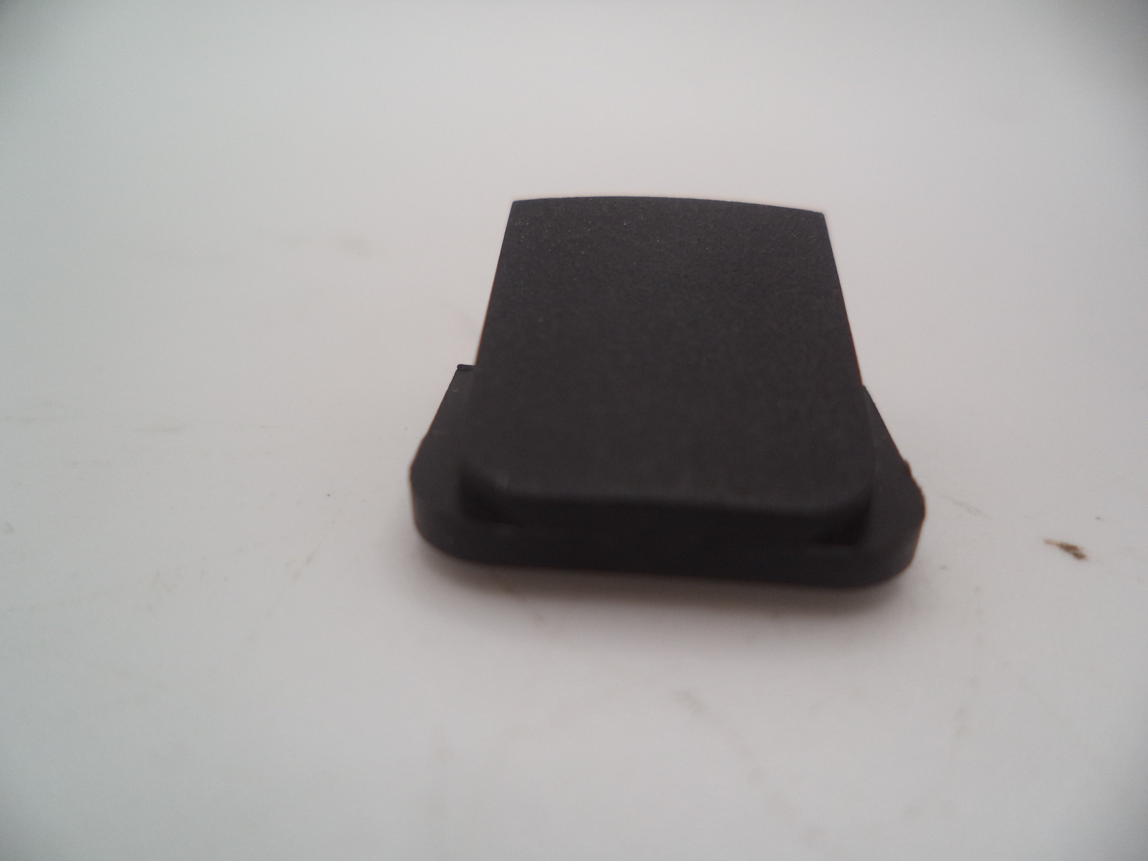 255630000 Smith & Wesson Pistol  SW9mm Slide End Cap 9mm New Part
