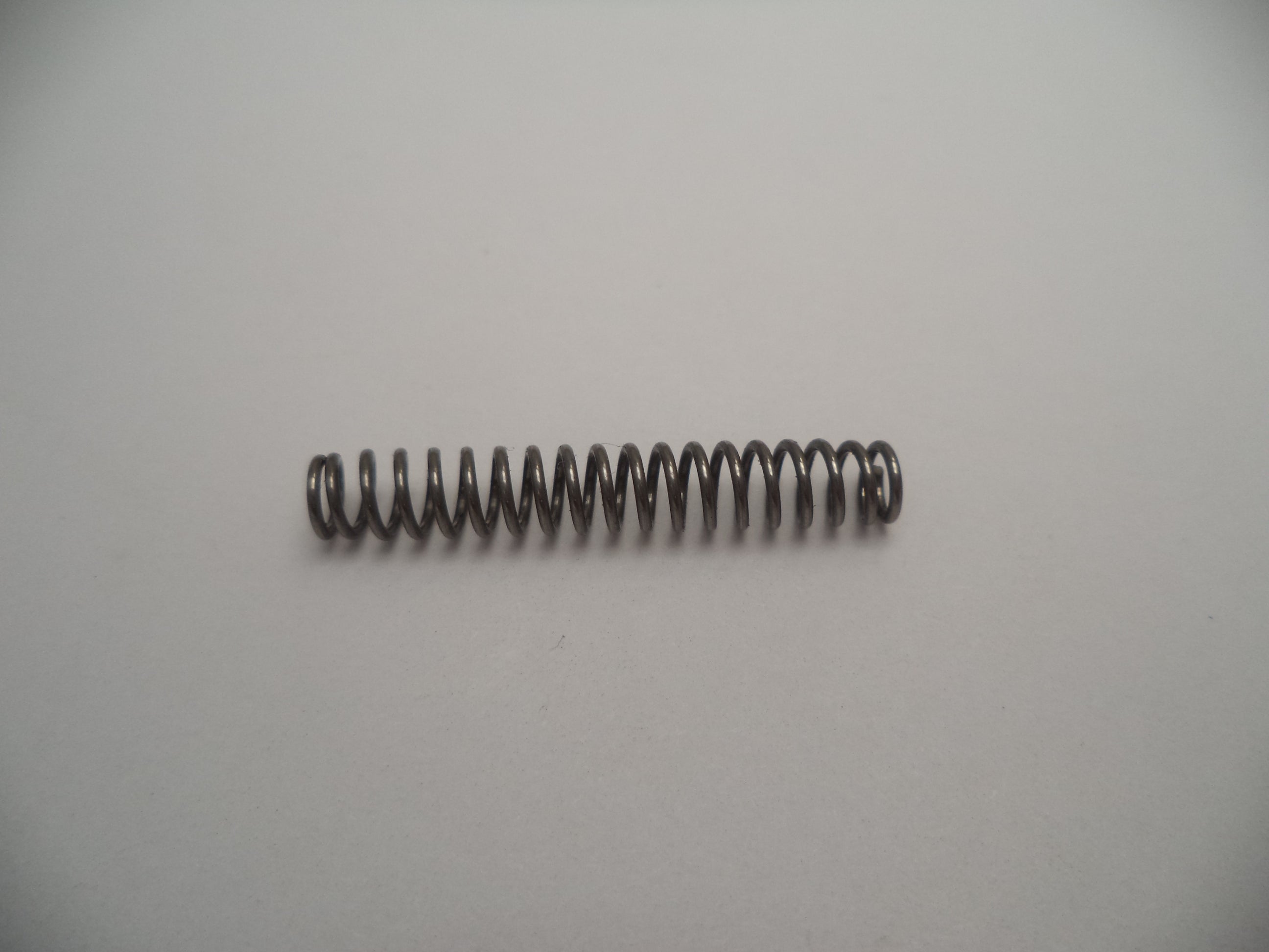 242990000 Smith & Wesson Drawbar Plunger Spring New Pistol Part for Model SUPER9