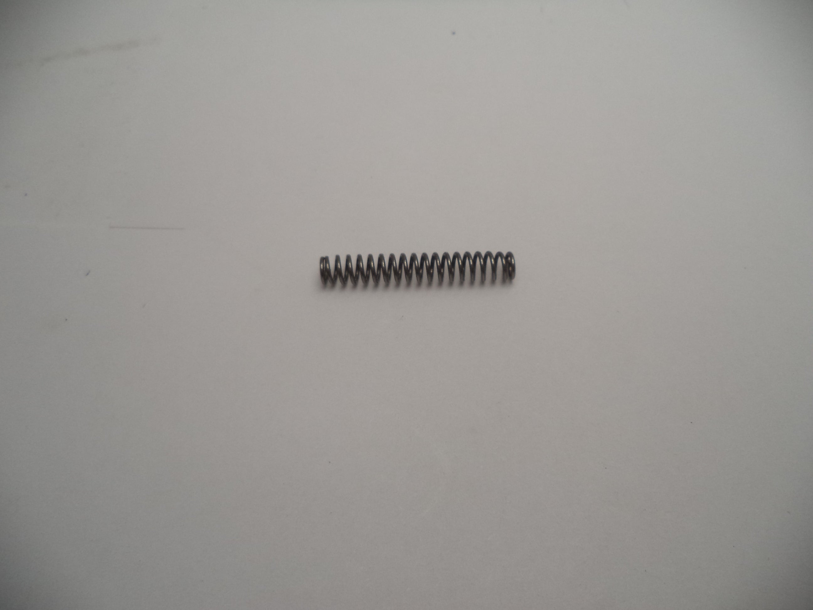 242990000 Smith & Wesson Drawbar Plunger Spring New Pistol Part for Model SUPER9