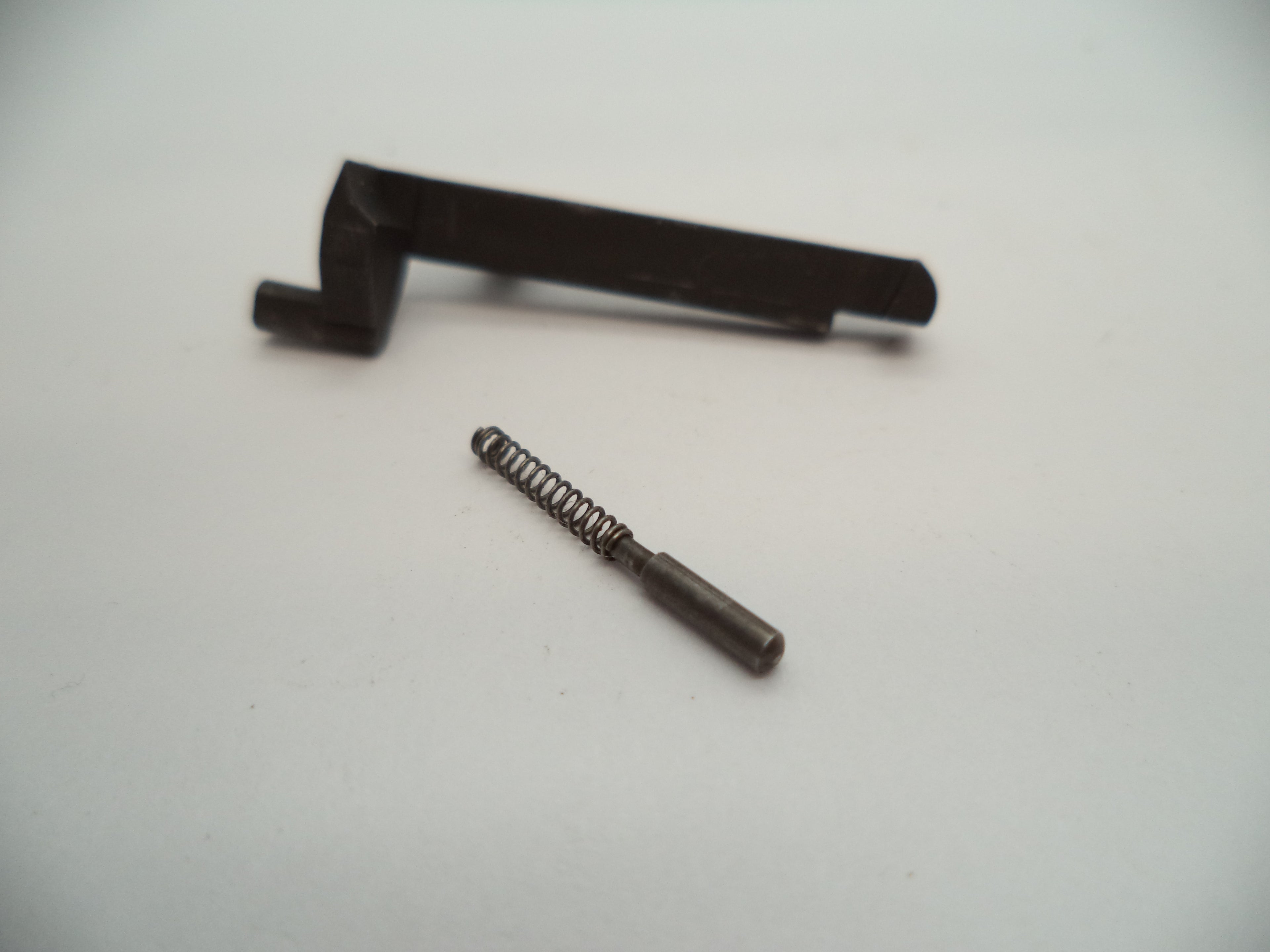 USA Guns And Gear - USA Guns And Gear ThumbPiece & Nut - Gun Parts Smith & Wesson - Smith & Wesson