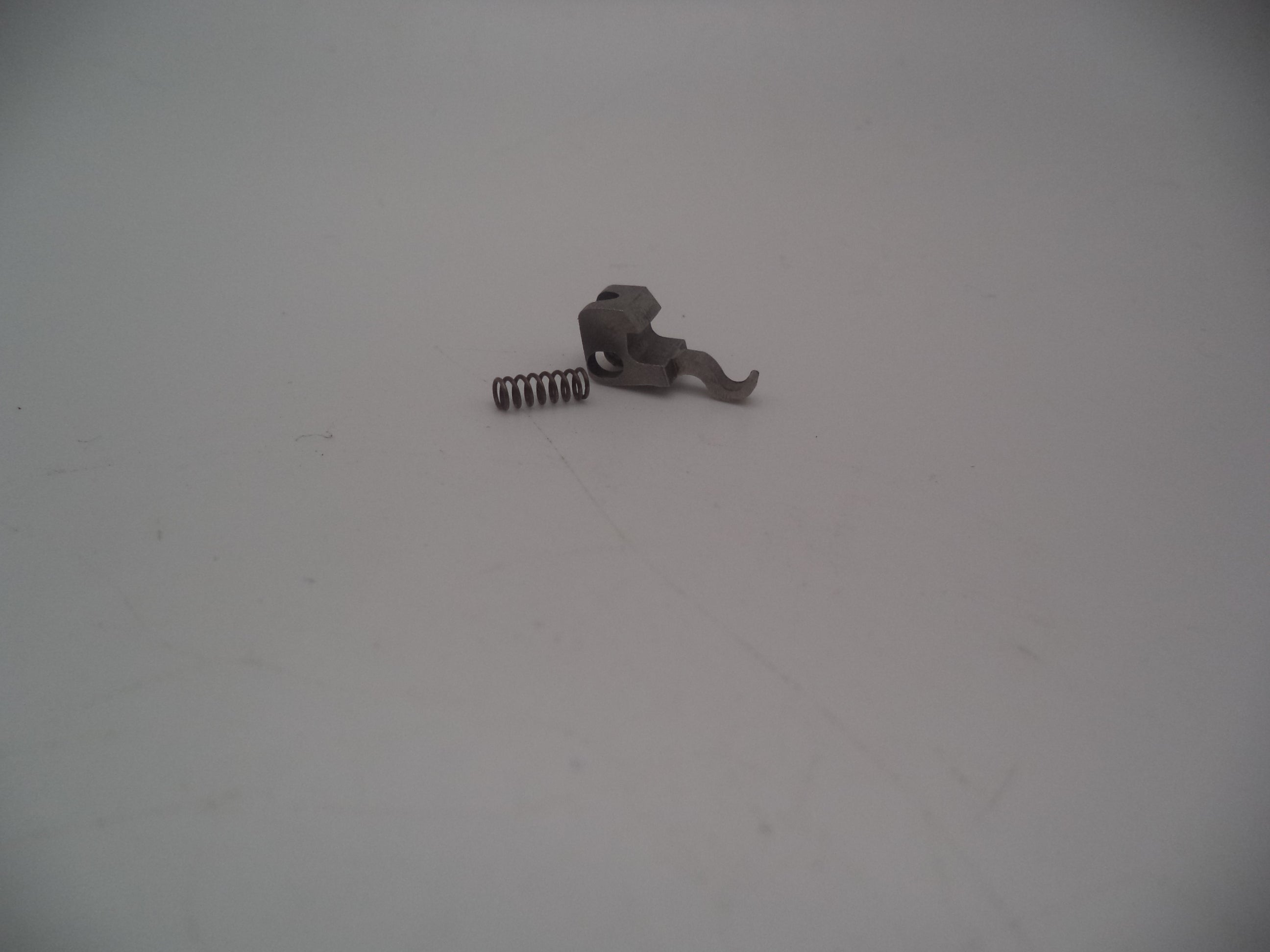 64081 Smith & Wesson J Frame Model 640 Used Cylinder Stop & Spring .38 Special