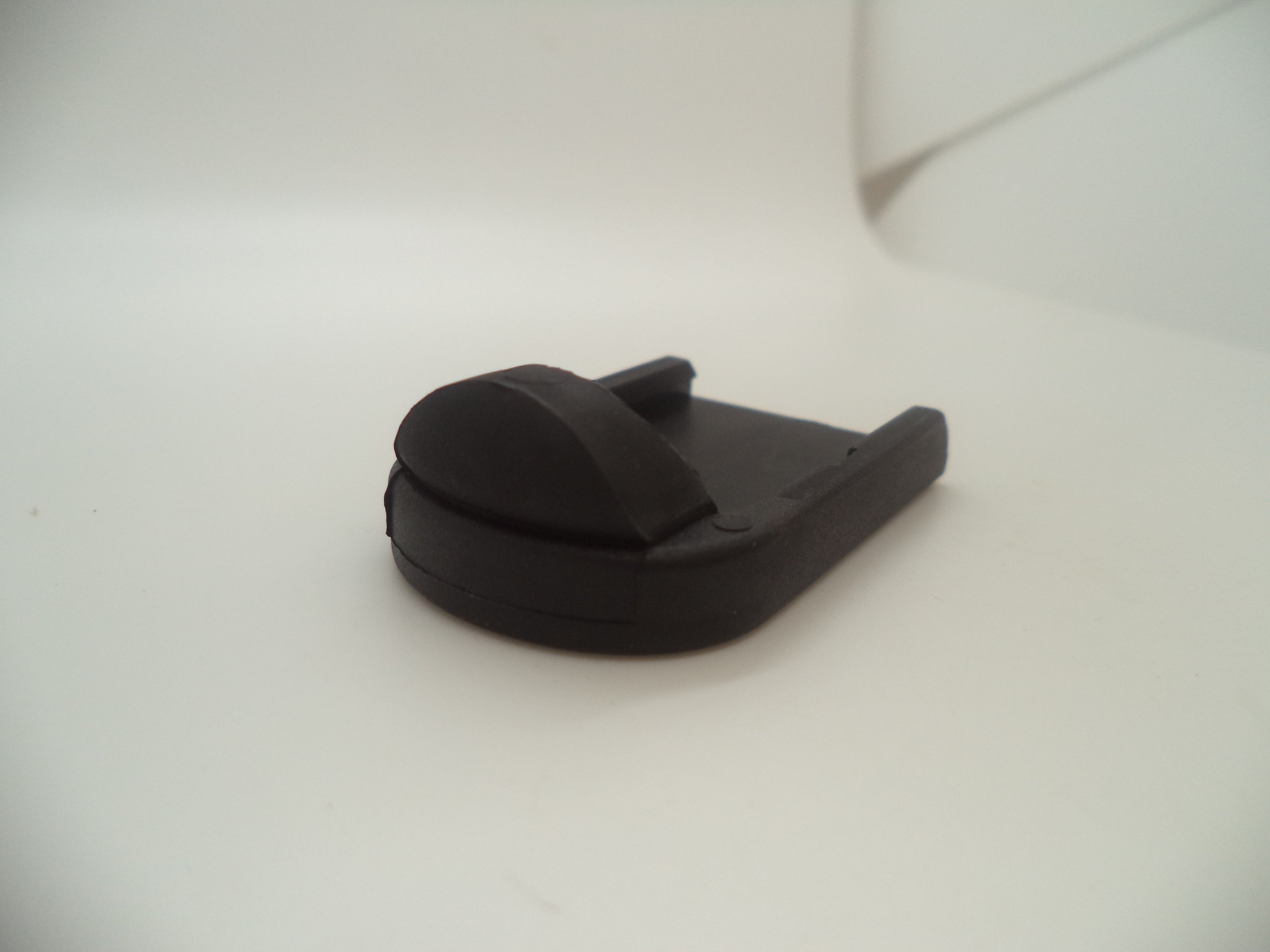 Pearce Grip Enhancer with Mag-Track For Pistols  #PG-FML