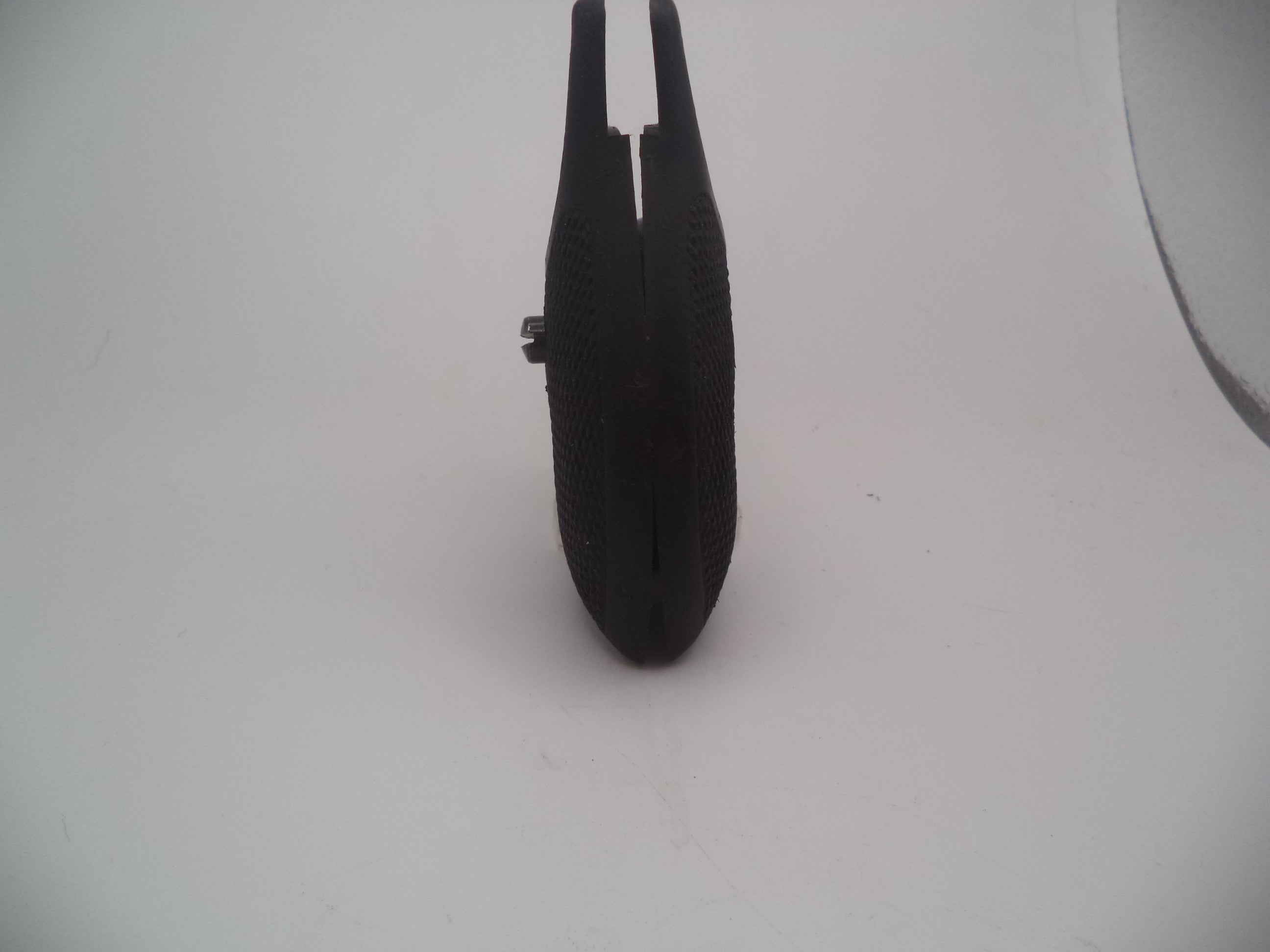 Uncle Mike's Rubber Grips for S&W J Frame Round Butt Used, GP21