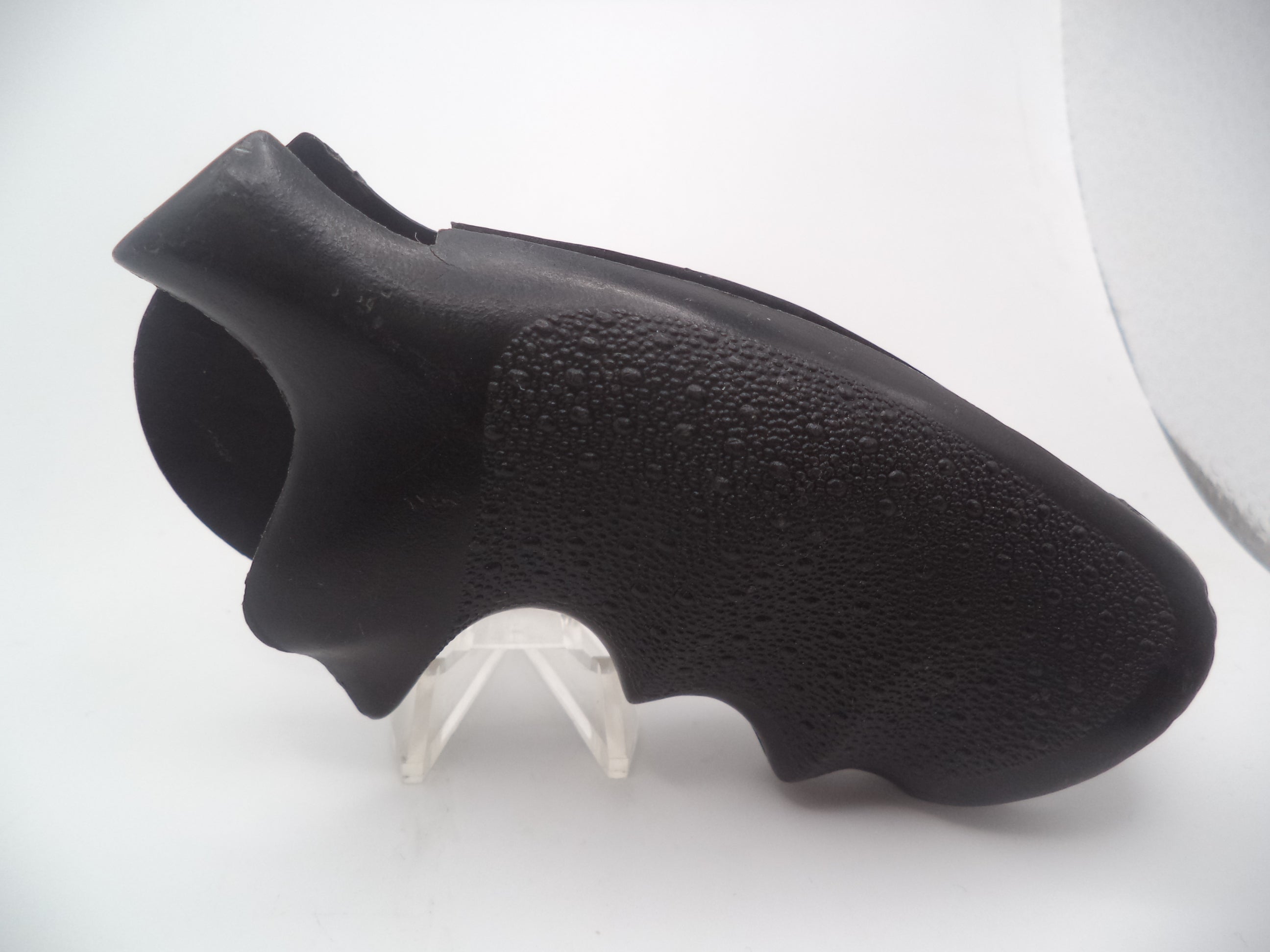 GP7 Smith & Wesson K & L Frame Rubber Pistol Grip Round Butt Used