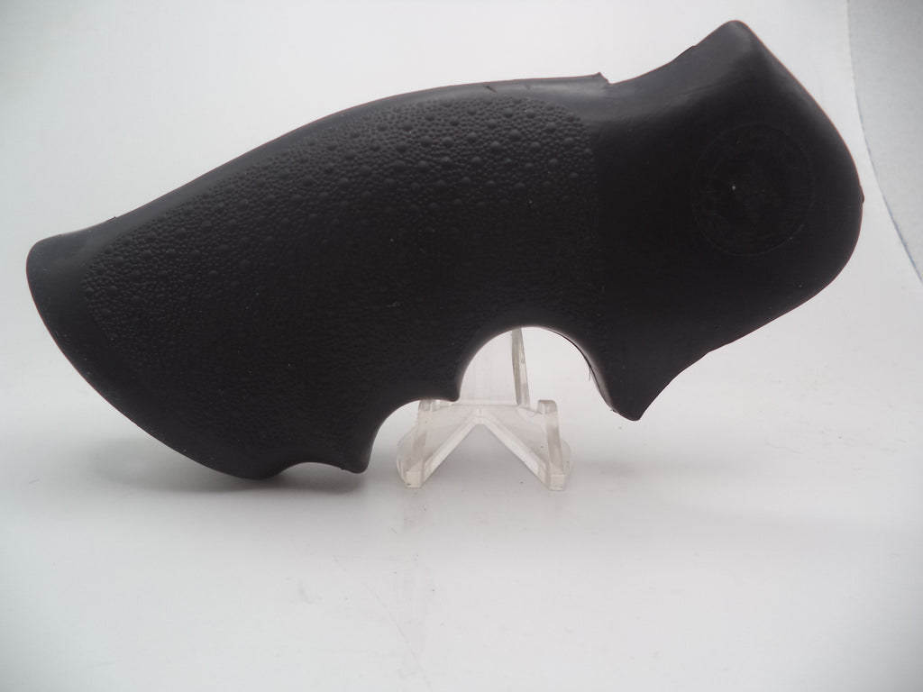 GP23 Smith & Wesson K & L Frame Rubber Pistol Grip Round Butt Used