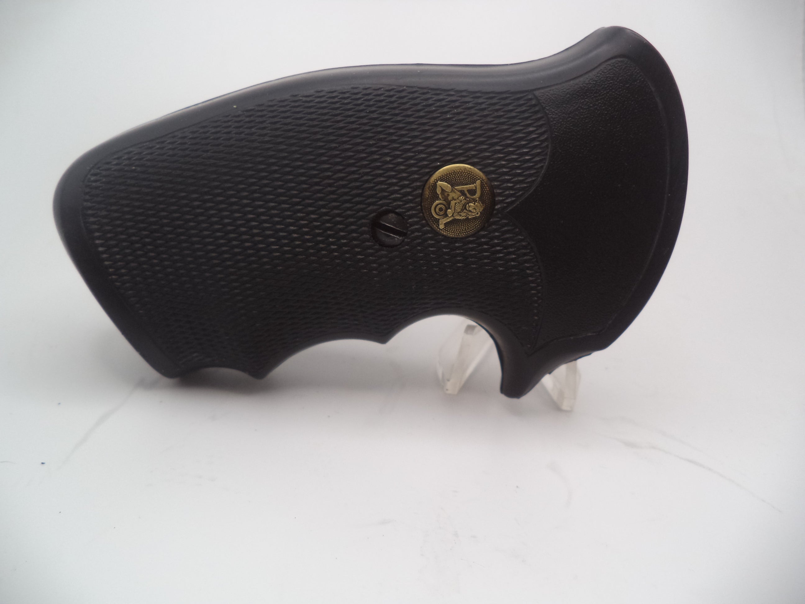 GP18 Pachmayr Rubber Pistol Grips for Ruger Security Six Round Butt