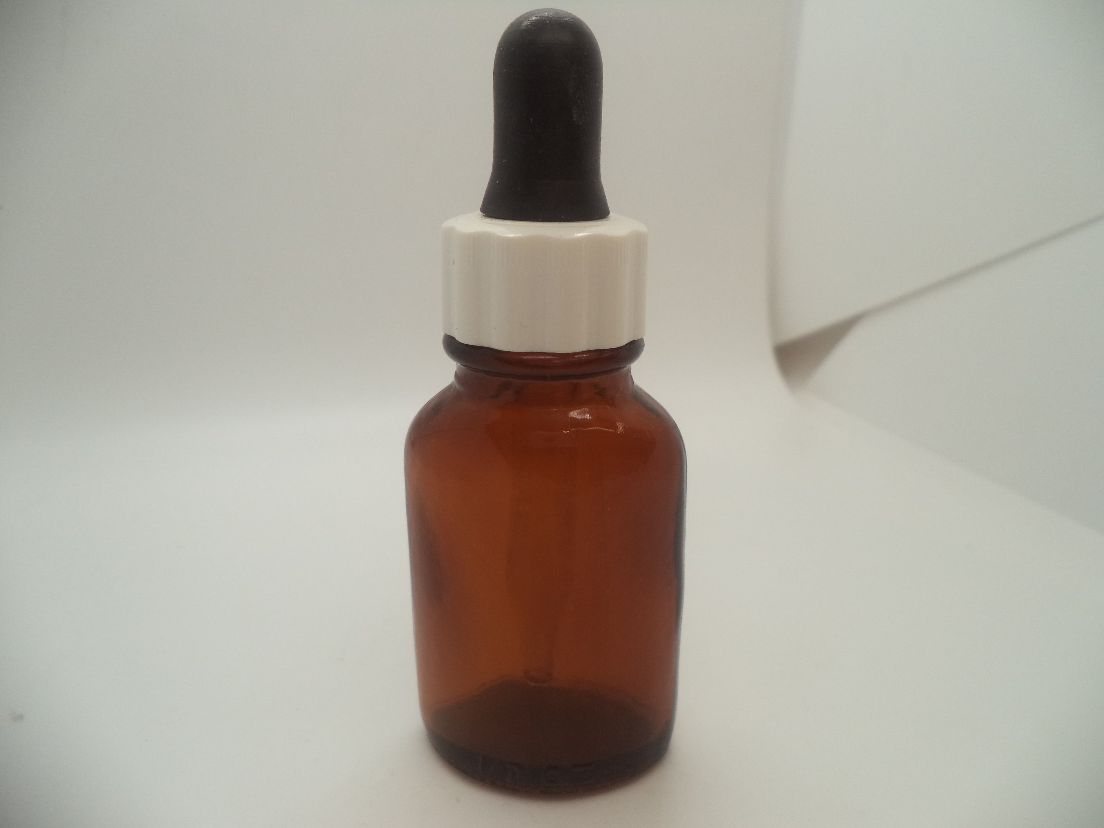 GD1 1/2 OZ Amber Glass Dropper With Box